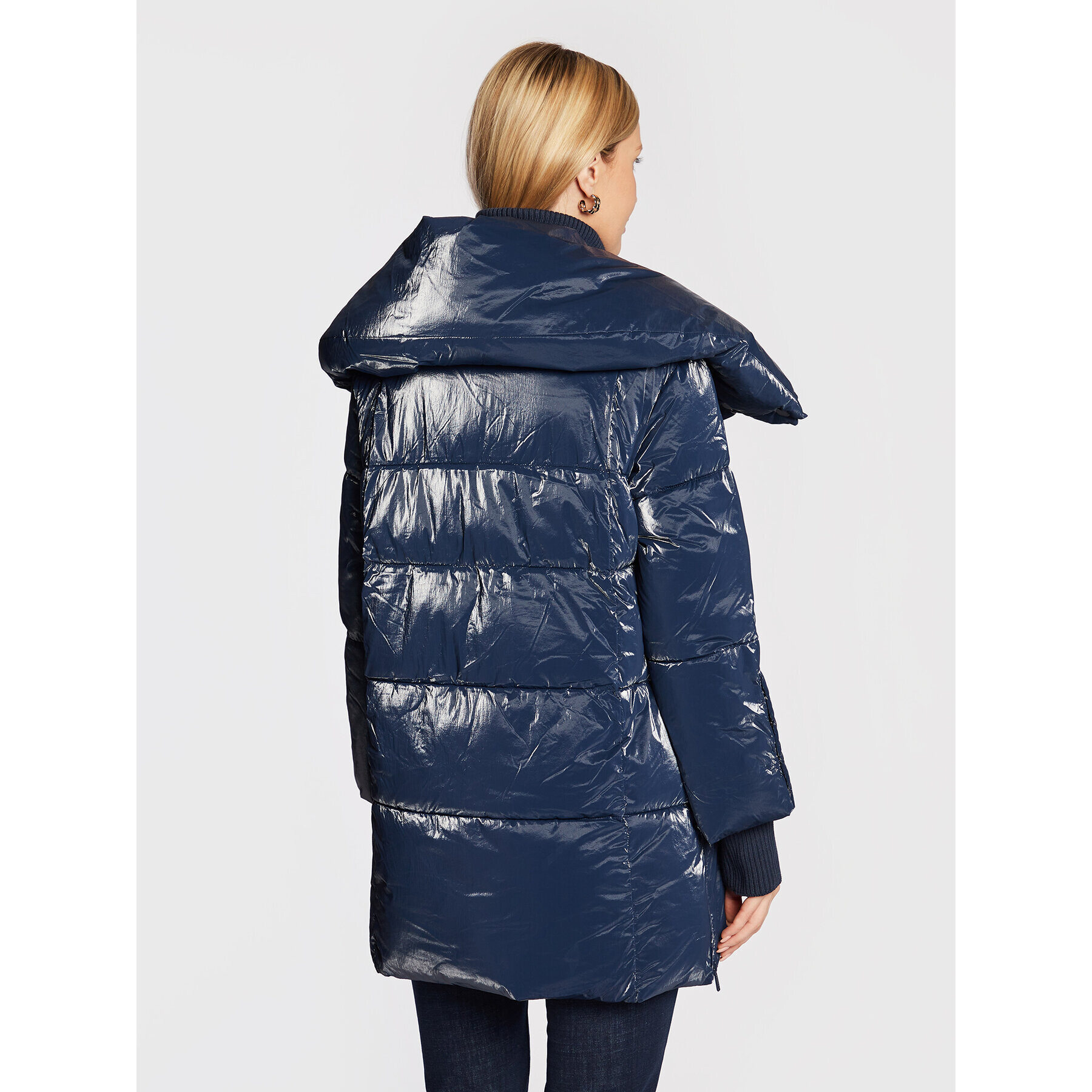 Guess Пухено яке Mathilde W2BL48 WF050 Тъмносин Regular Fit - Pepit.bg