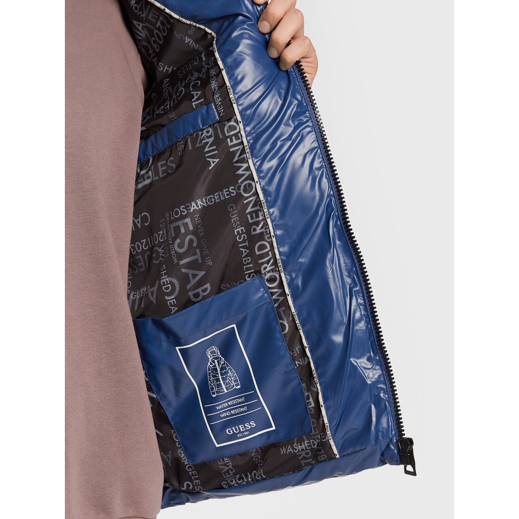 Guess Пухено яке Puffer M2BL42 WEZH0 Син Regular Fit - Pepit.bg