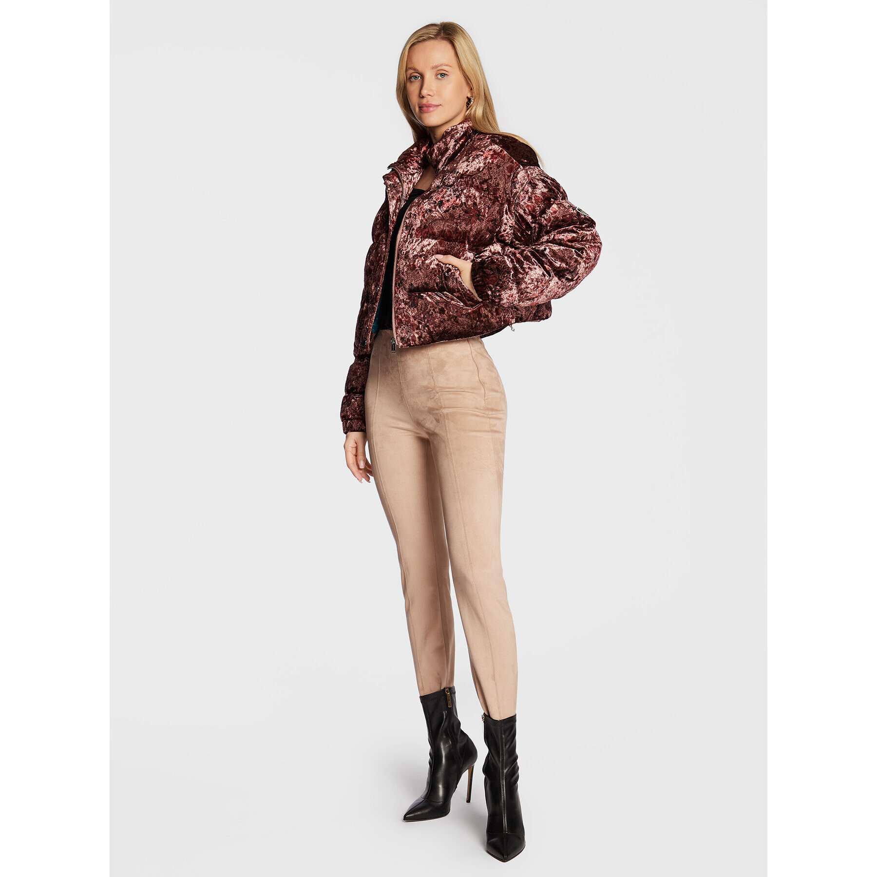 Guess Пухено яке Sela W2BL97 KATV0 Бордо Regular Fit - Pepit.bg