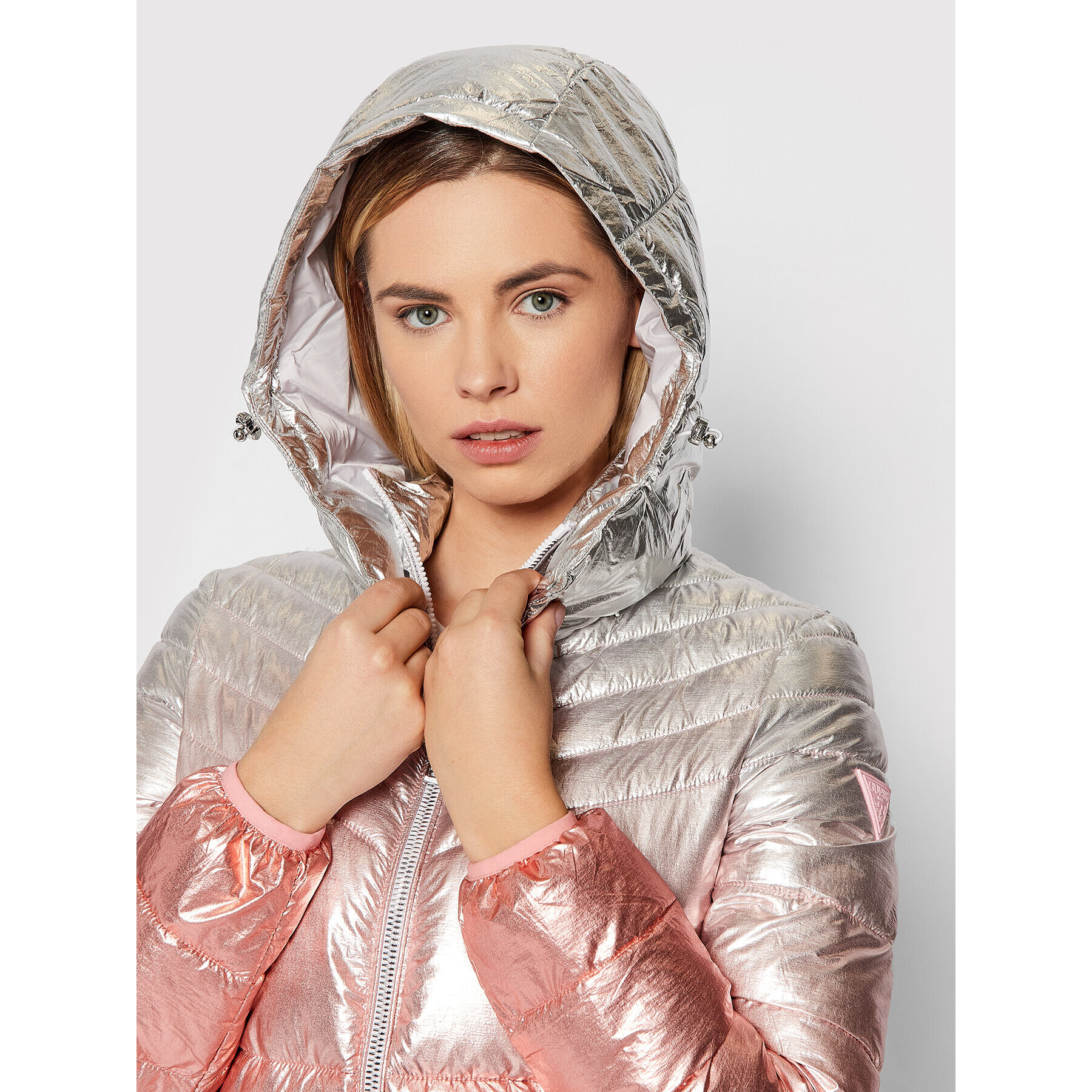 Guess Пухено яке W2RL23 WEGK0 Розов Regular Fit - Pepit.bg