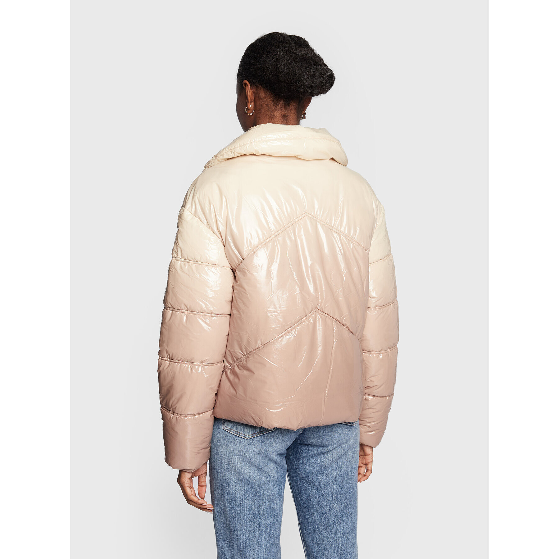 Guess Пухено яке Eleonore W2BL69 WF160 Бежов Regular Fit - Pepit.bg