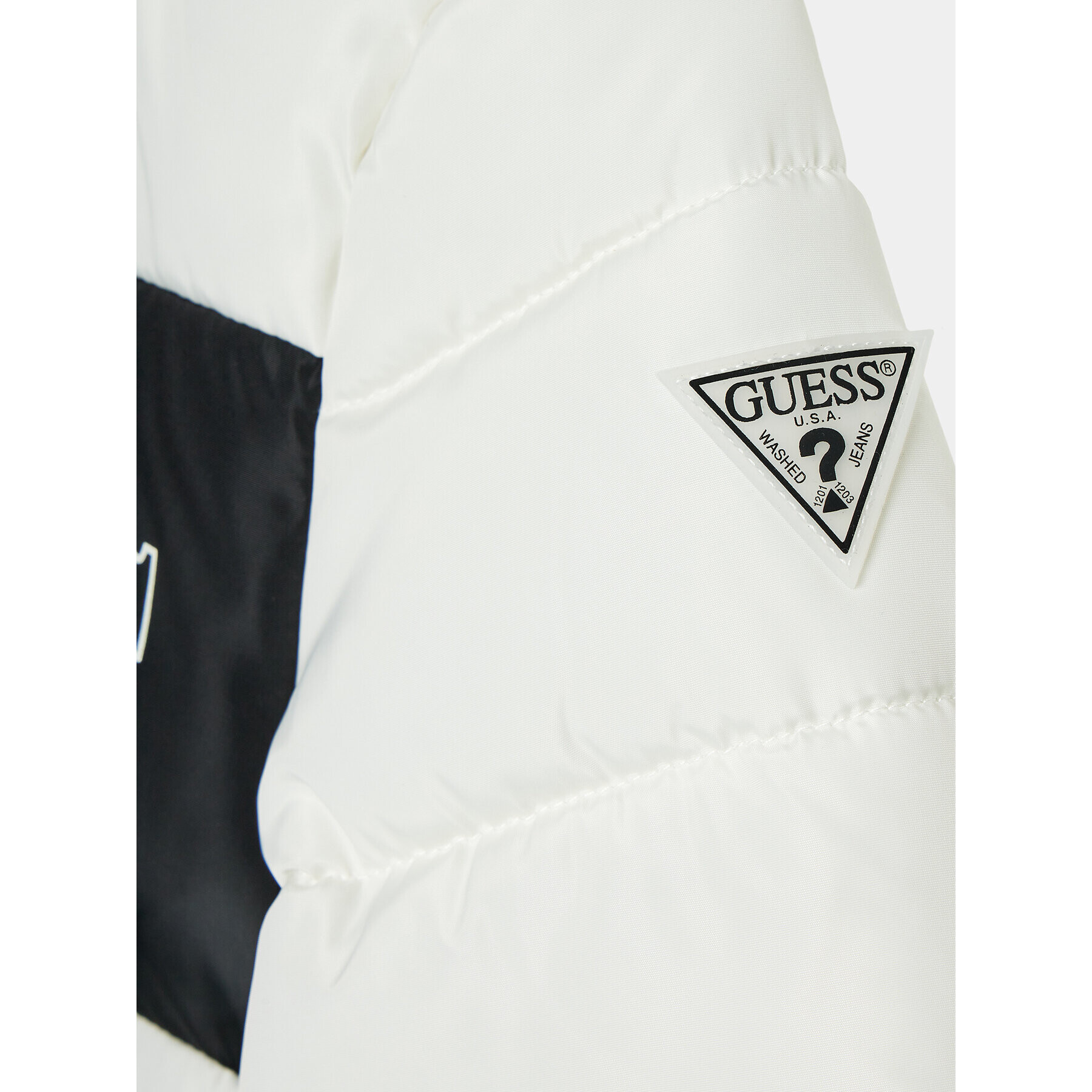 Guess Пухено яке J3BL02 WB240 Екрю Regular Fit - Pepit.bg