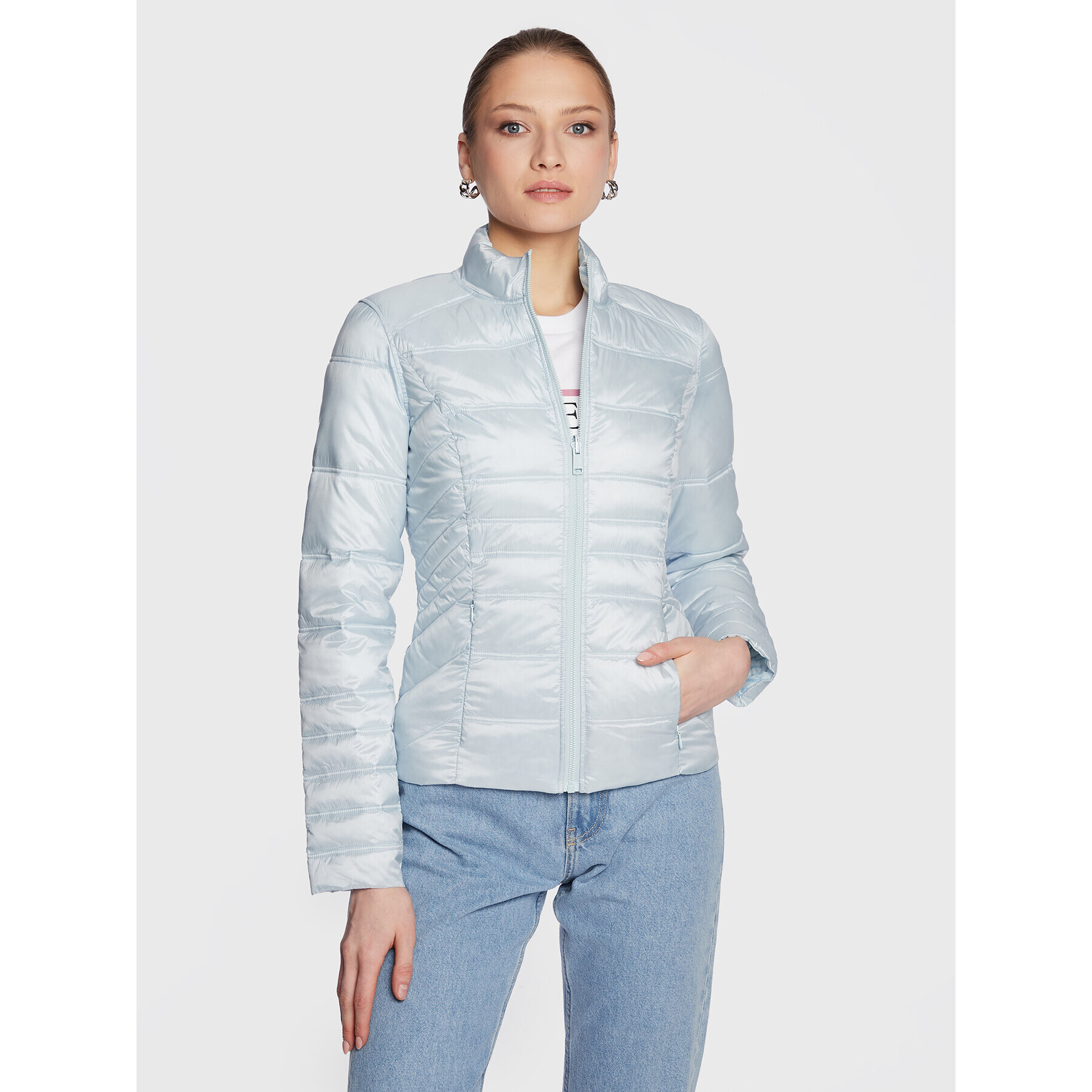 Guess Пухено яке Janis W3RL04 WF5C2 Син Regular Fit - Pepit.bg