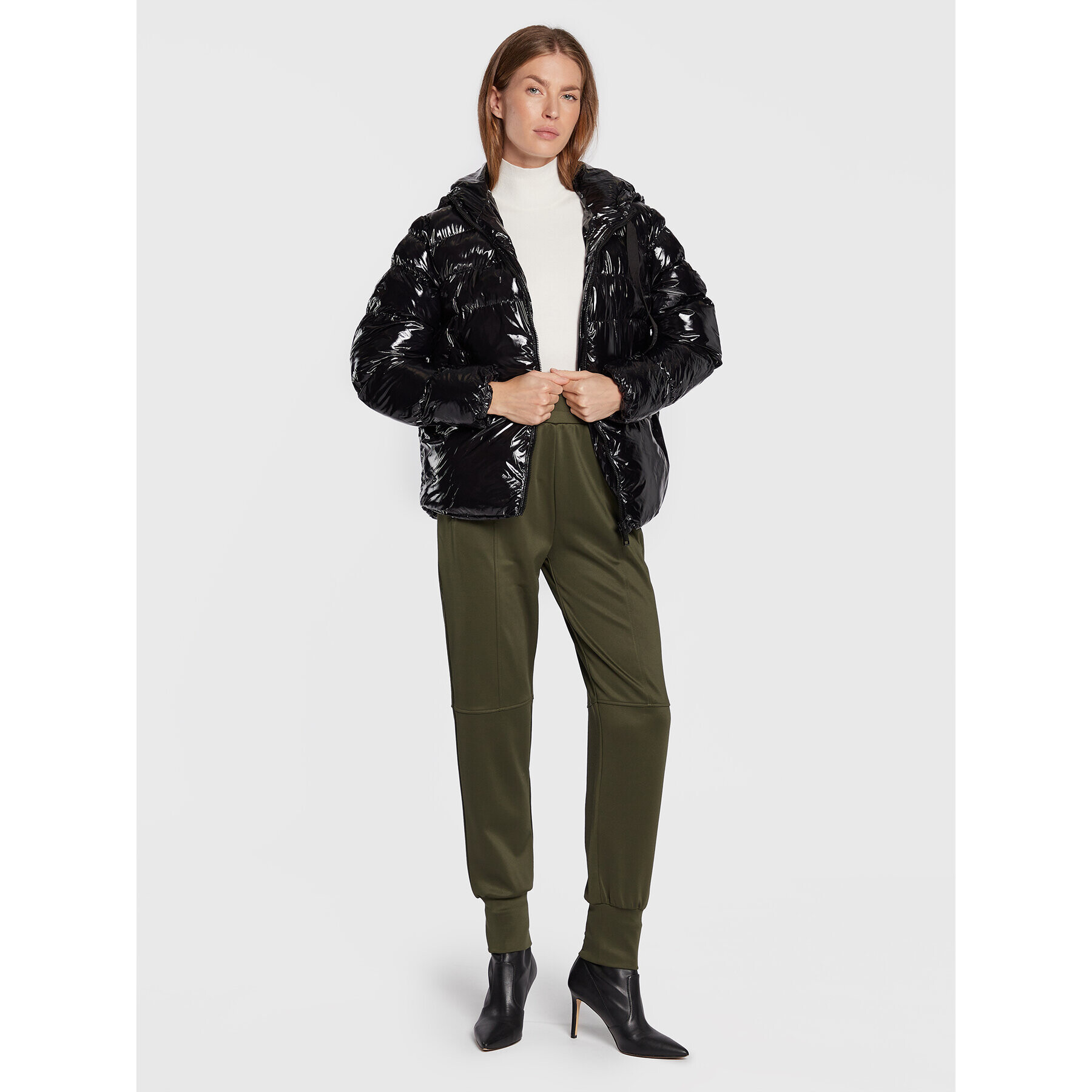 Guess Пухено яке Karine W2BL44 WEWQ0 Черен Regular Fit - Pepit.bg