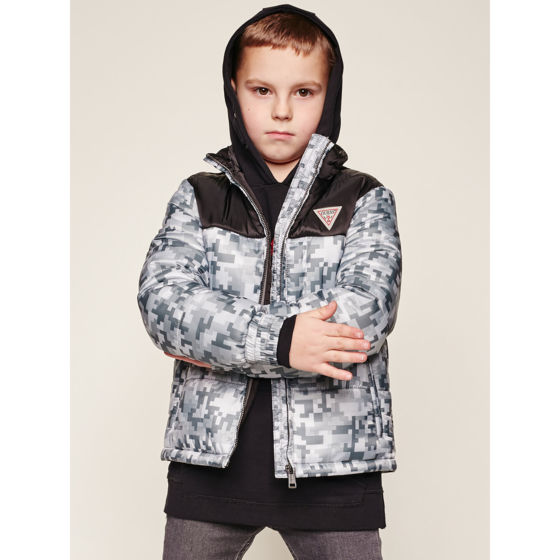 Guess Пухено яке L94L07 WC7W0 Сив Regular Fit - Pepit.bg