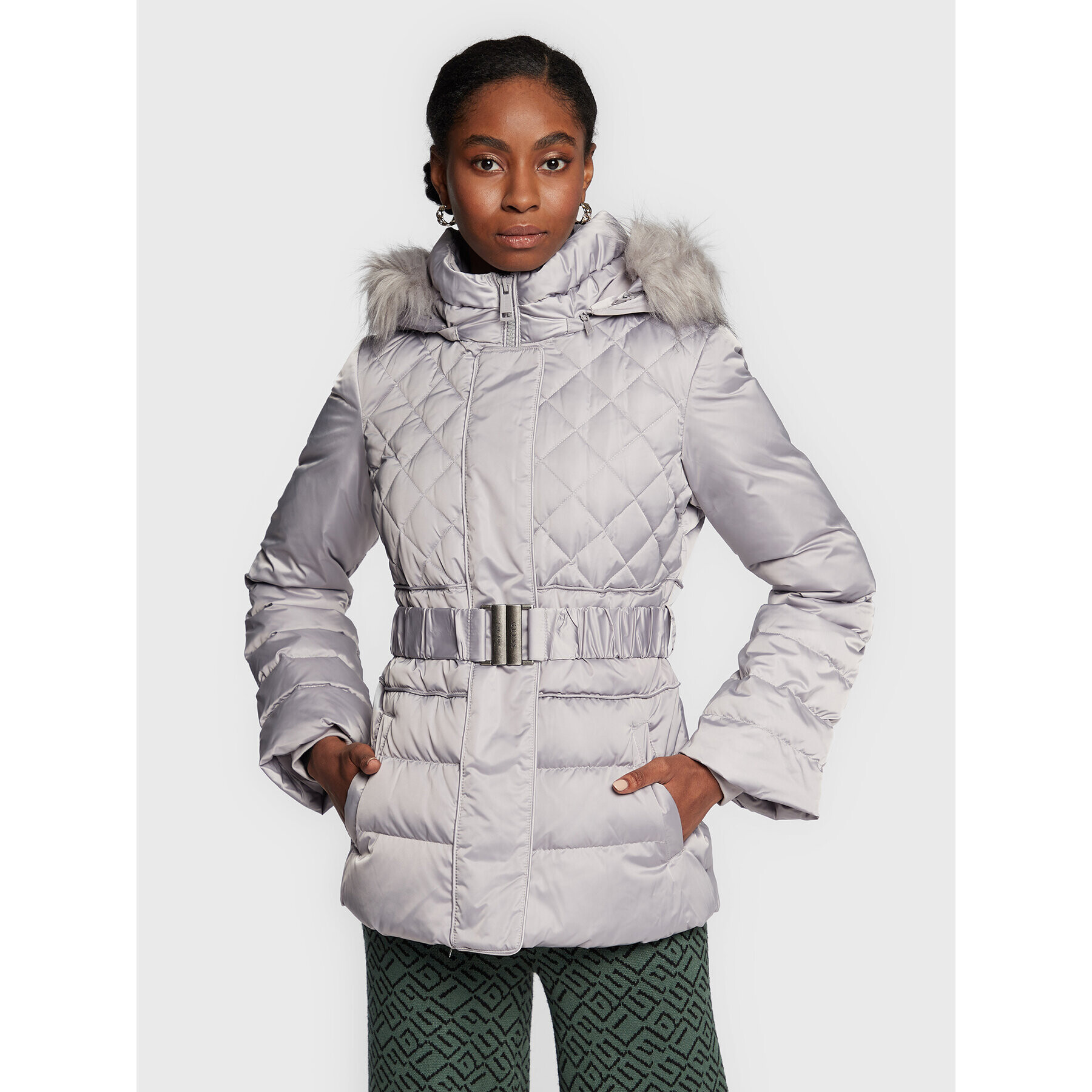 Guess Пухено яке Laurie W2BL60 WEX52 Сив Regular Fit - Pepit.bg