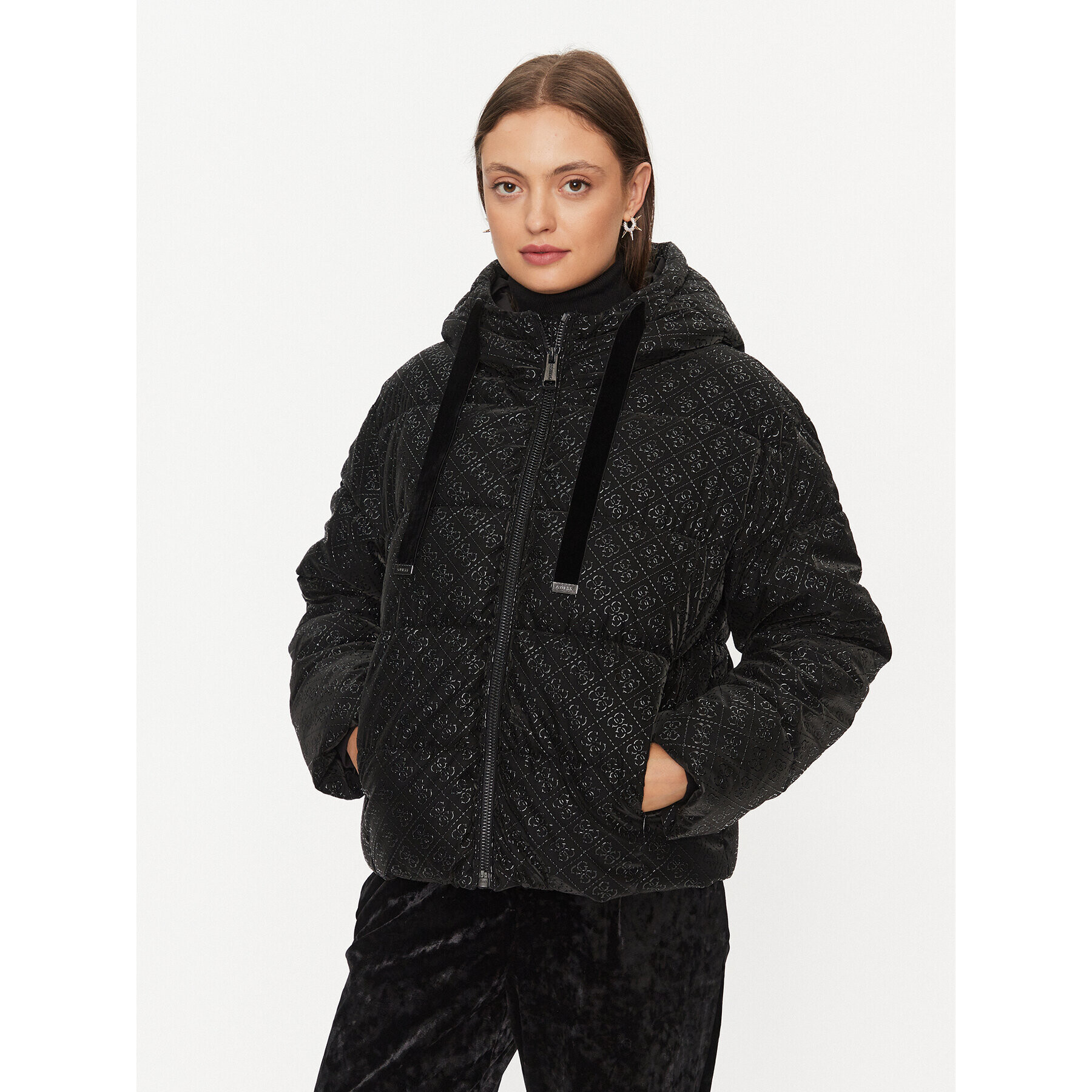 Guess Пухено яке Logo W3BL22 WFQU0 Черен Regular Fit - Pepit.bg