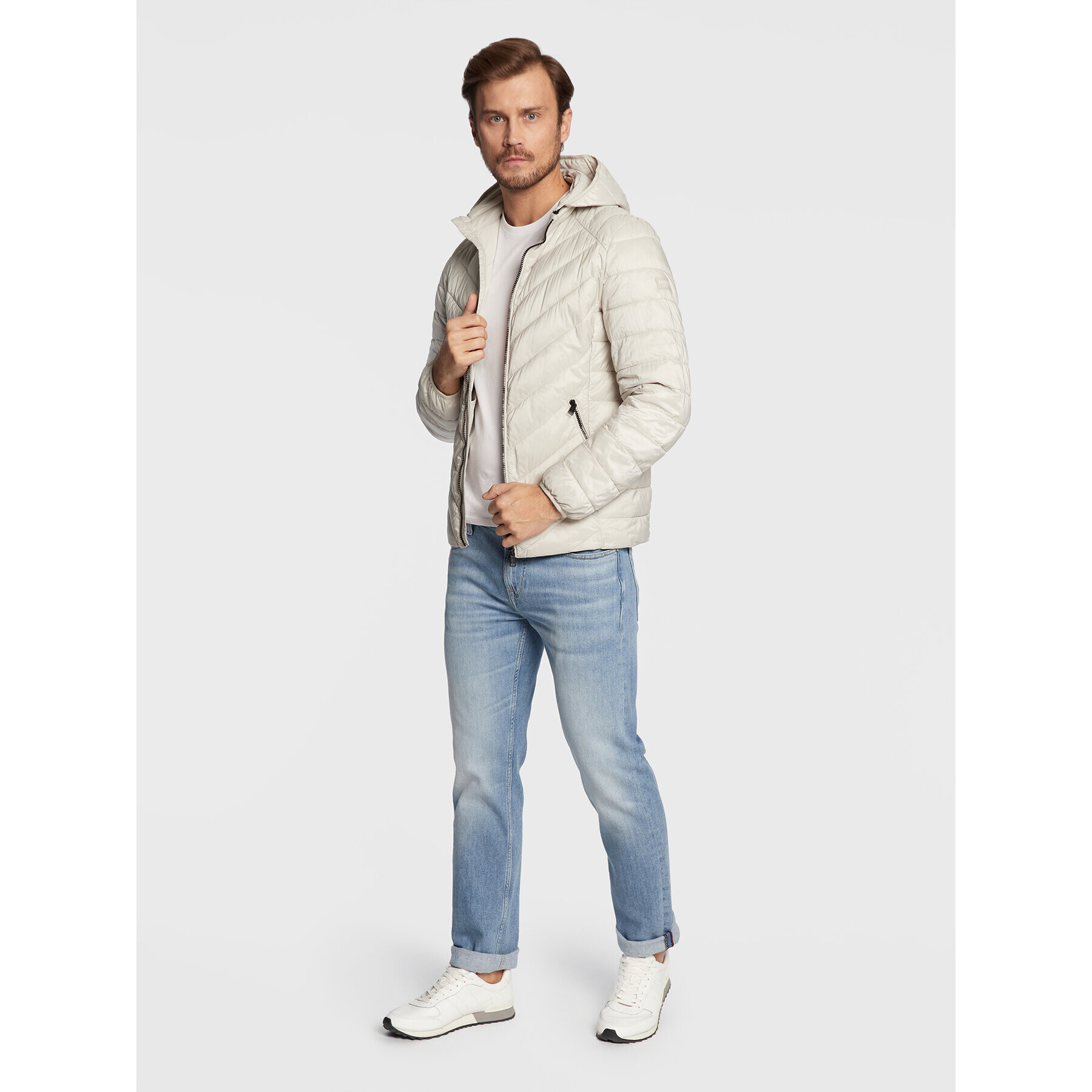 Guess Пухено яке M2YL15 WEQP0 Бежов Regular Fit - Pepit.bg