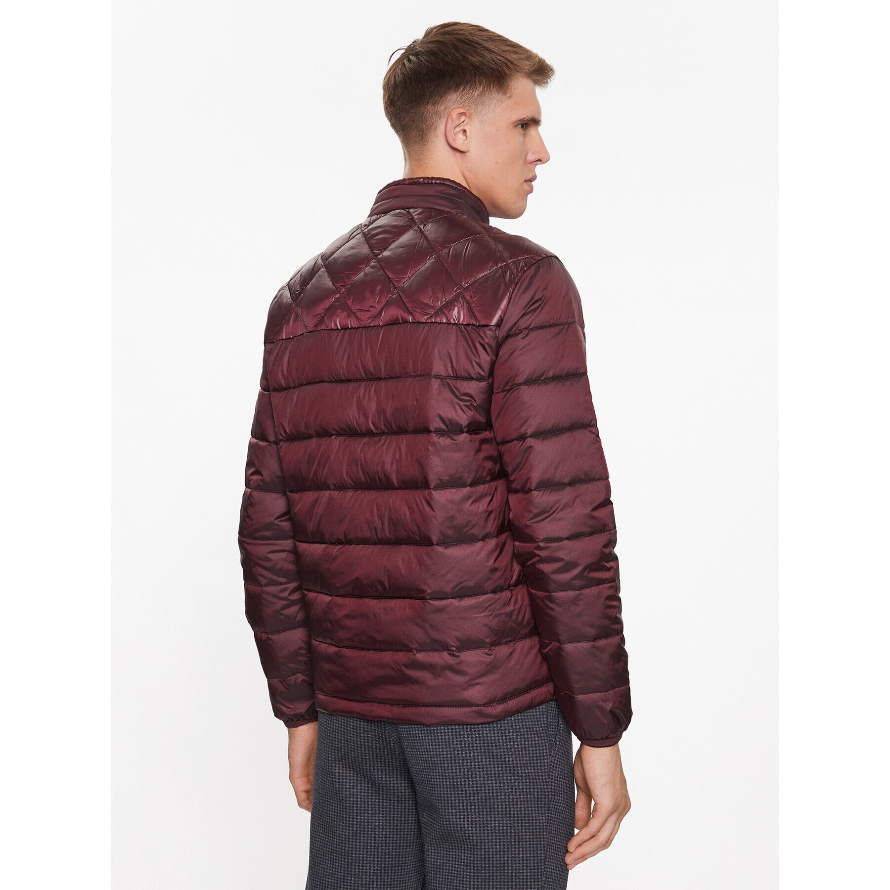 Guess Пухено яке M3BL12 WF5C2 Черен Regular Fit - Pepit.bg