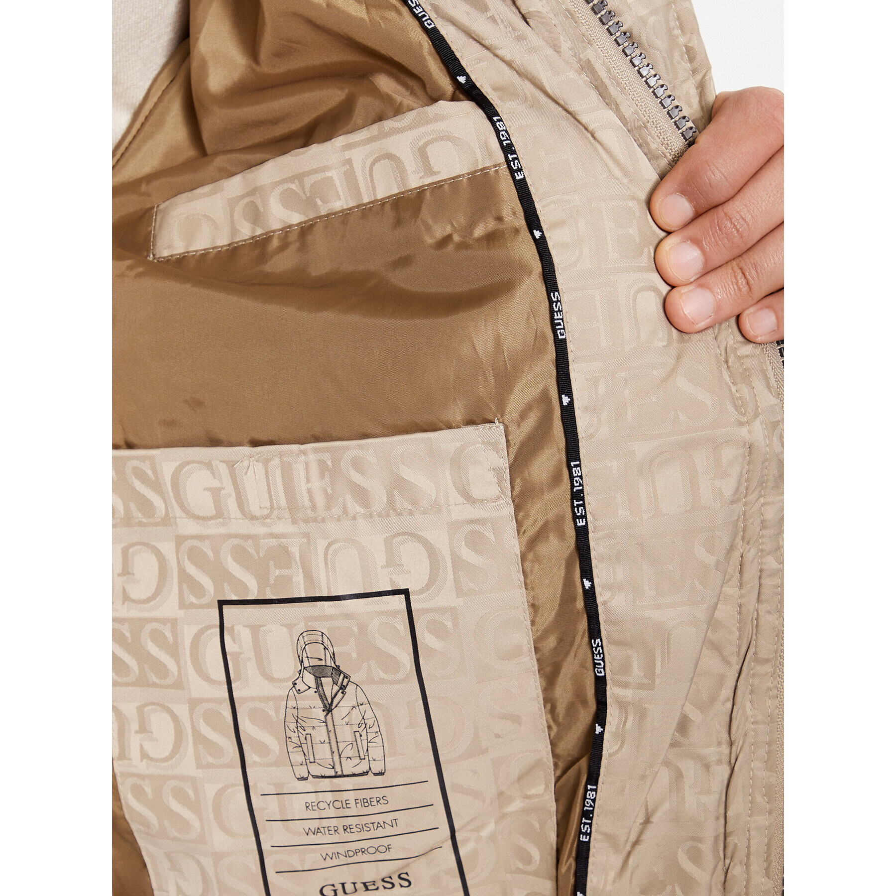 Guess Пухено яке M3BL13 WFOP2 Бежов Regular Fit - Pepit.bg