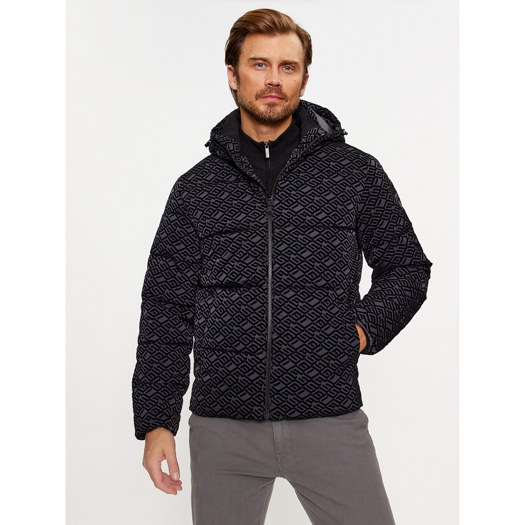 Guess Пухено яке M3BL19 WFOV0 Черен Regular Fit - Pepit.bg