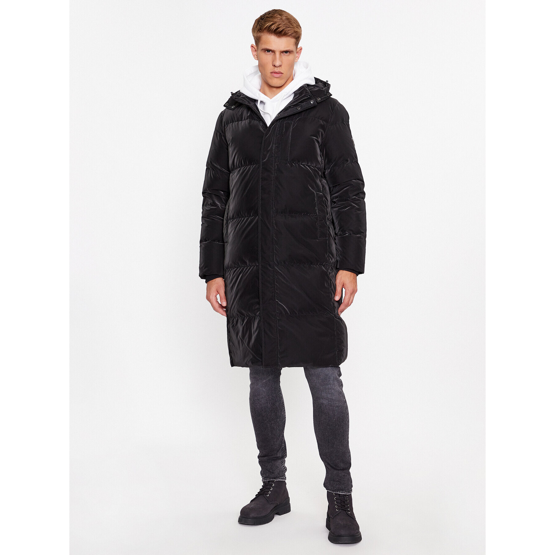 Guess Пухено яке M3BL33 WFPA0 Черен Regular Fit - Pepit.bg