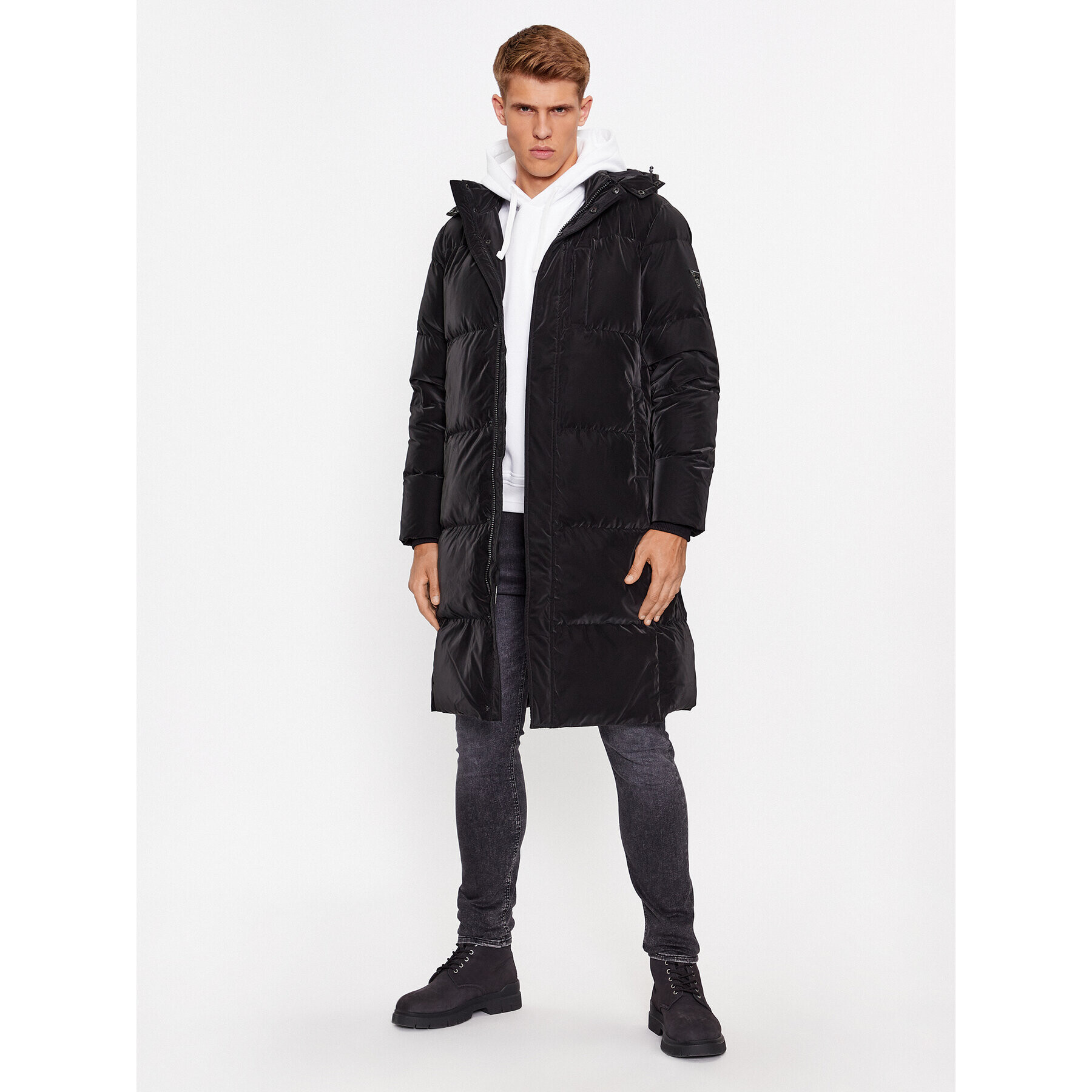 Guess Пухено яке M3BL33 WFPA0 Черен Regular Fit - Pepit.bg