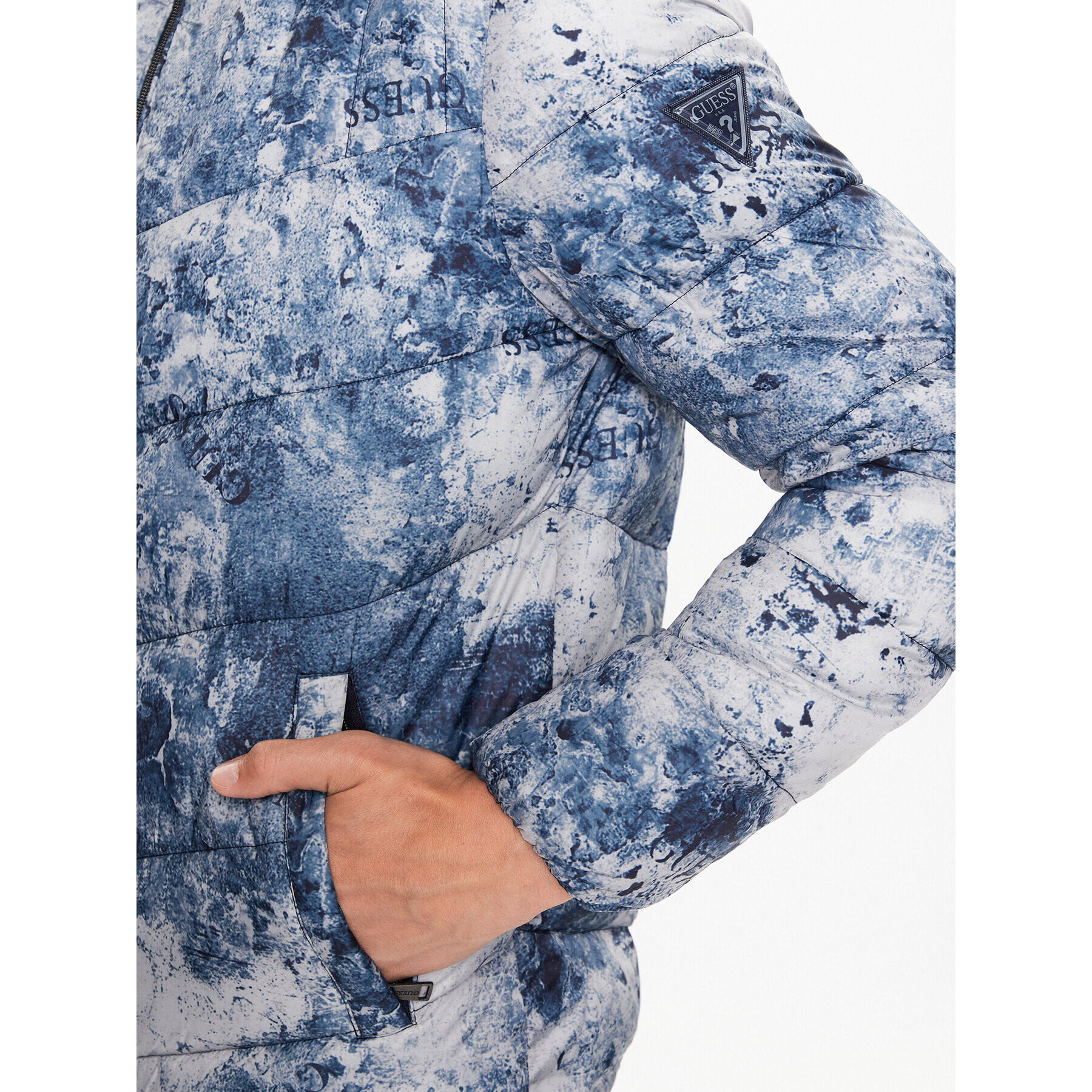 Guess Пухено яке M3YL45 WFHG2 Син Regular Fit - Pepit.bg