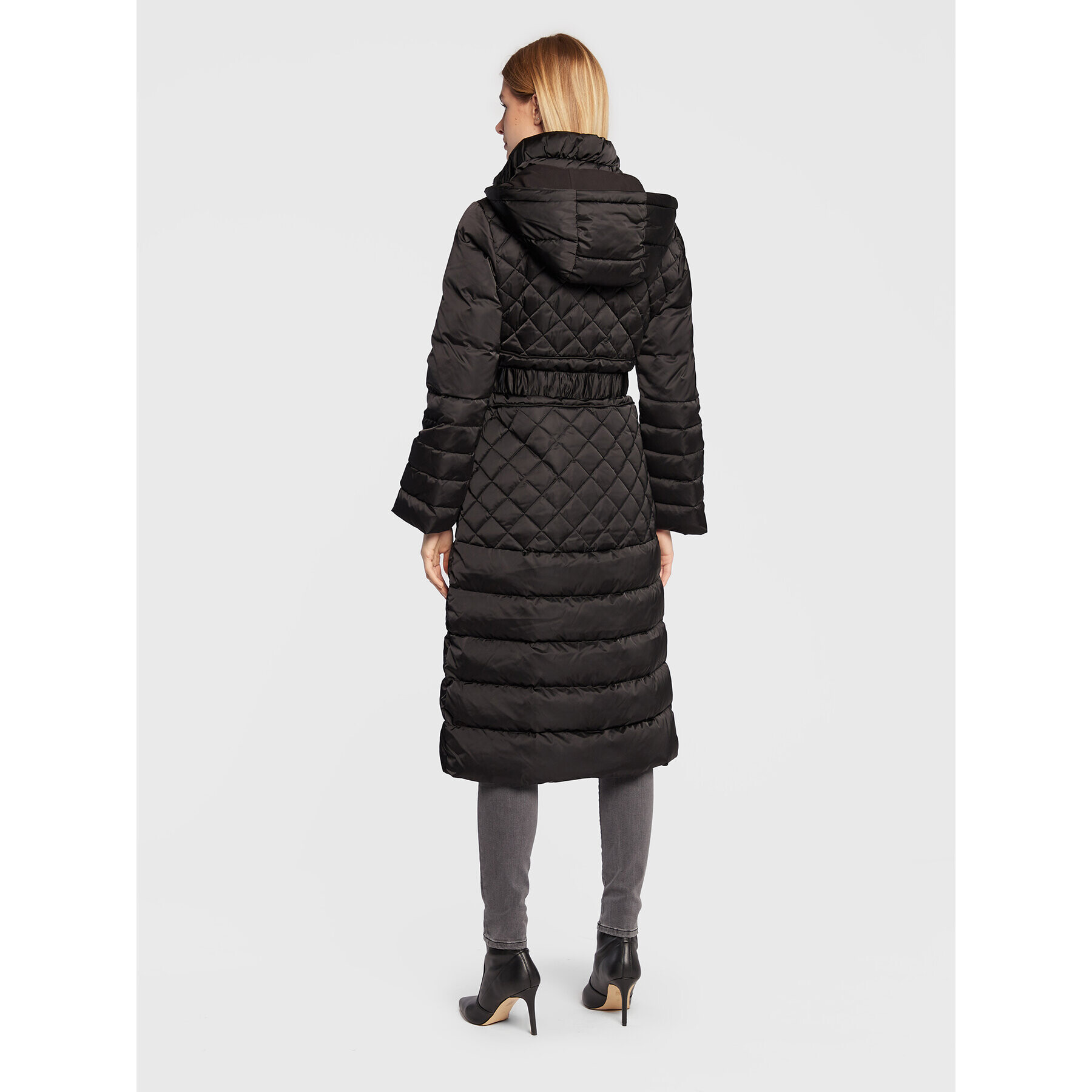 Guess Пухено яке Marlene W2BL64 WEX52 Черен Regular Fit - Pepit.bg