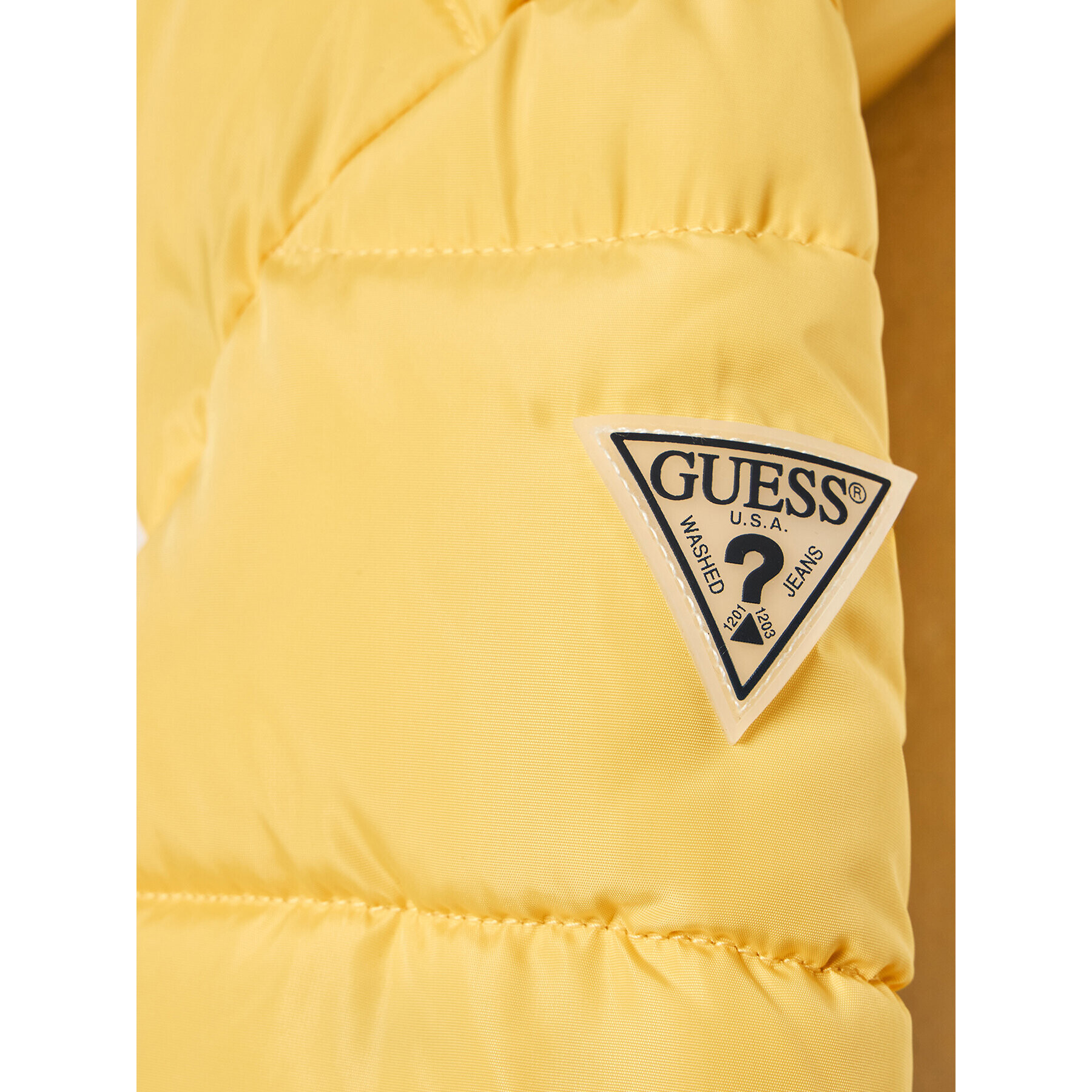 Guess Пухено яке N3BL02 WB240 Жълт Regular Fit - Pepit.bg