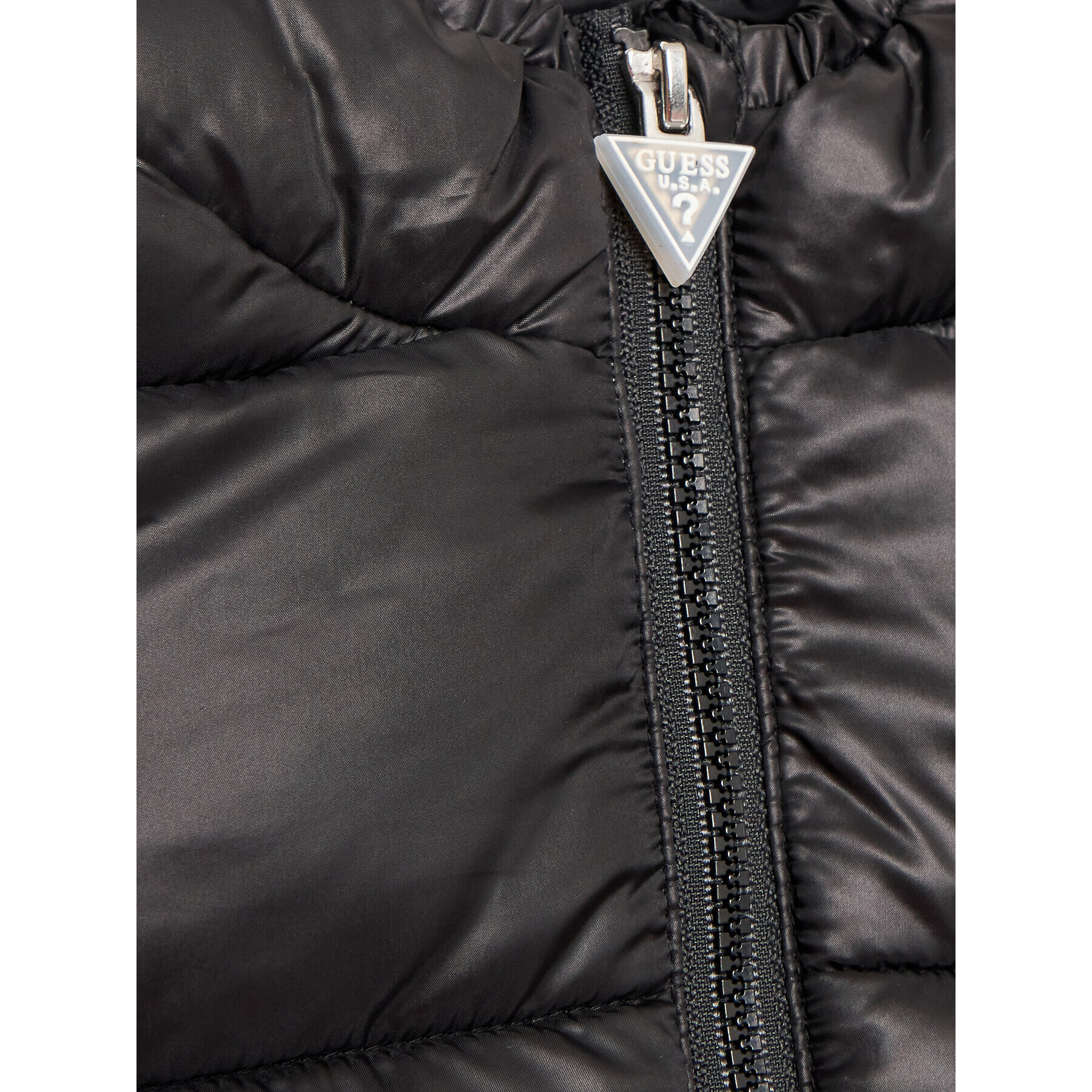 Guess Пухено яке N3YL01 WEGY0 Черен Regular Fit - Pepit.bg