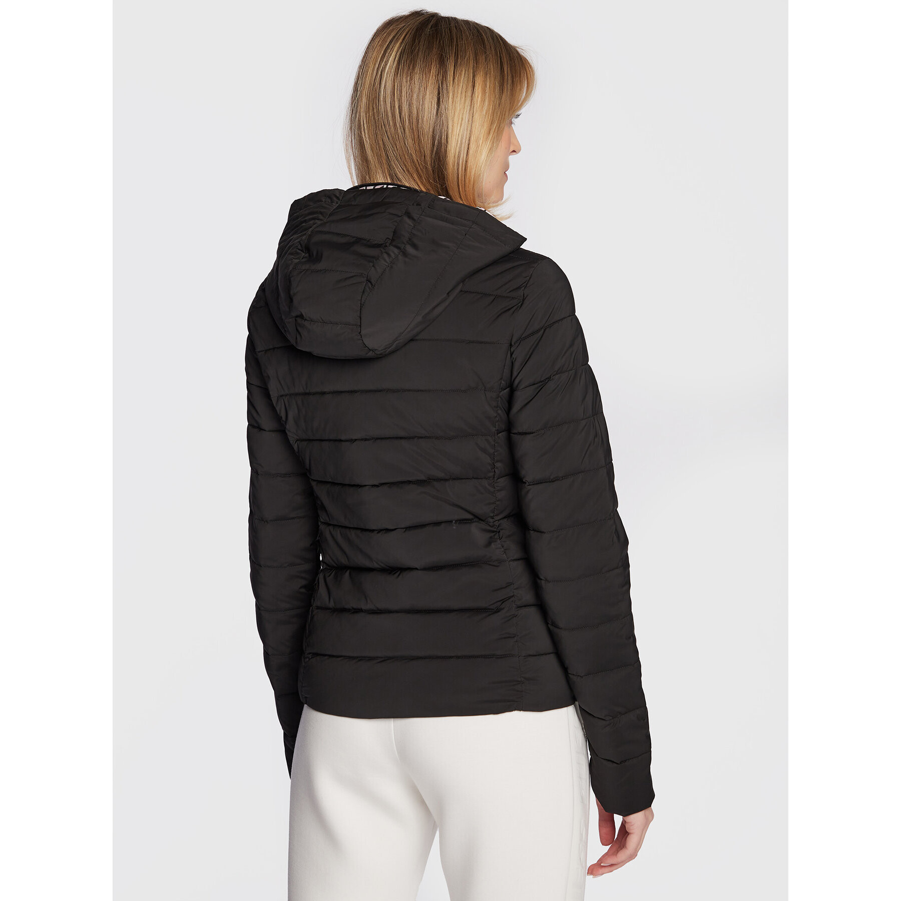 Guess Пухено яке V3RL06 WF3X0 Черен Regular Fit - Pepit.bg