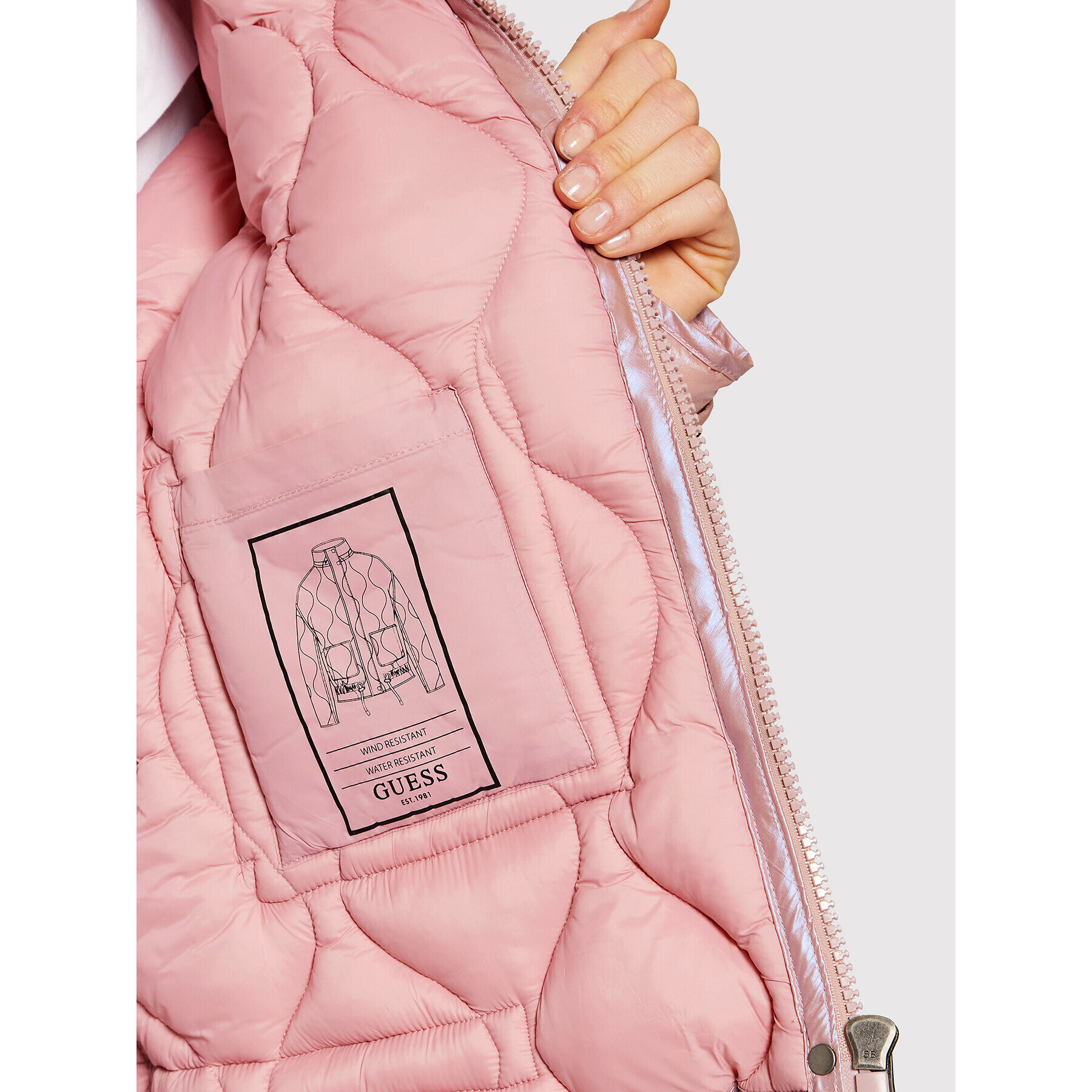 Guess Пухено яке W2GL04 WEGM0 Розов Regular Fit - Pepit.bg