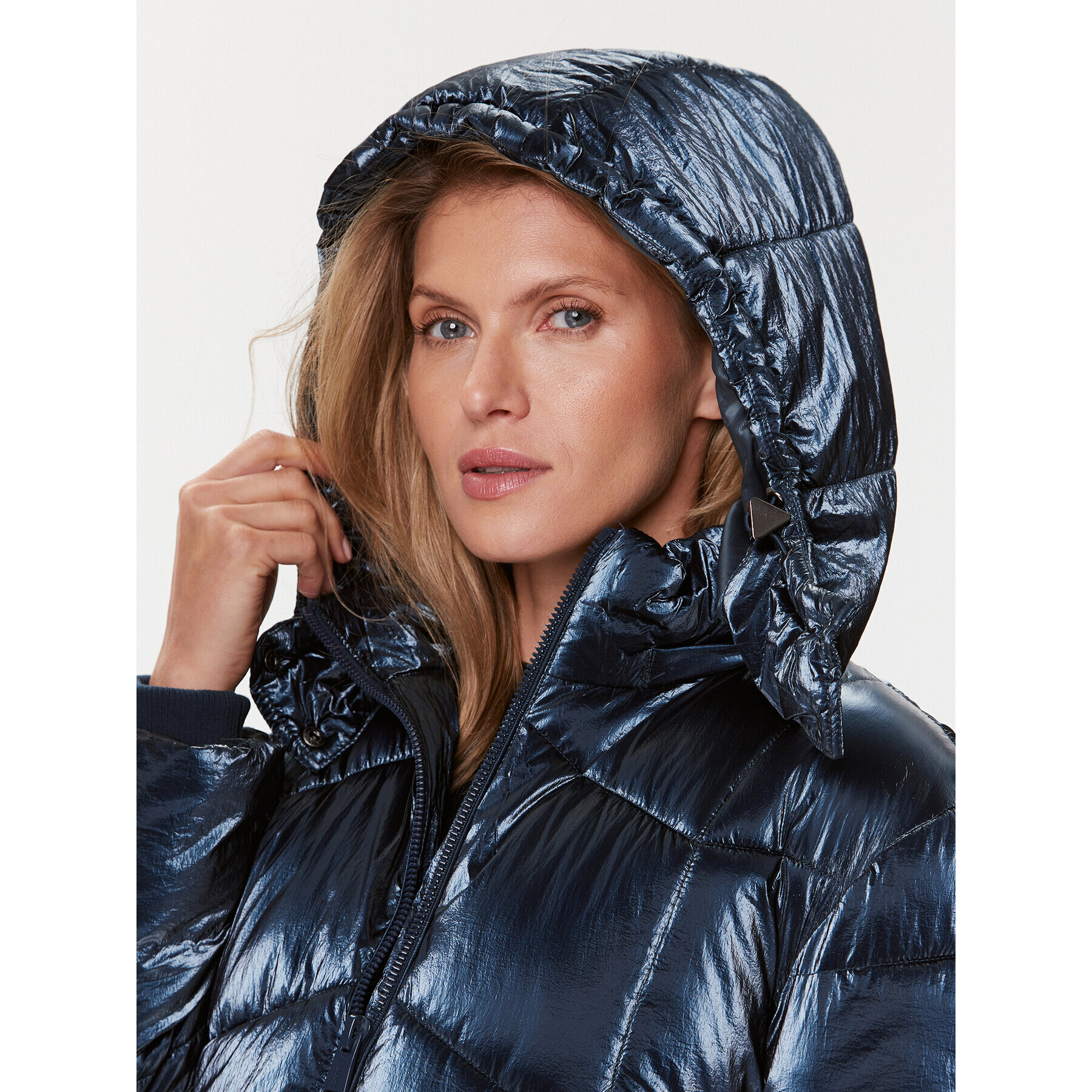 Guess Пухено яке W3BL25 WFR90 Тъмносин Regular Fit - Pepit.bg