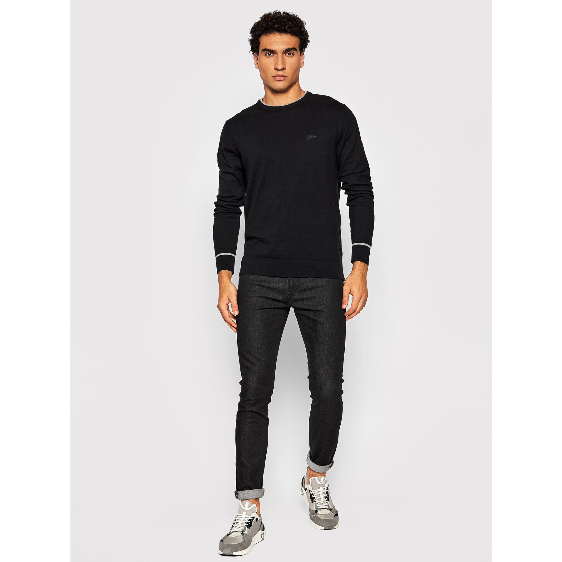 Guess Пуловер Kevin M1YR53 Z2SA0 Черен Slim Fit - Pepit.bg