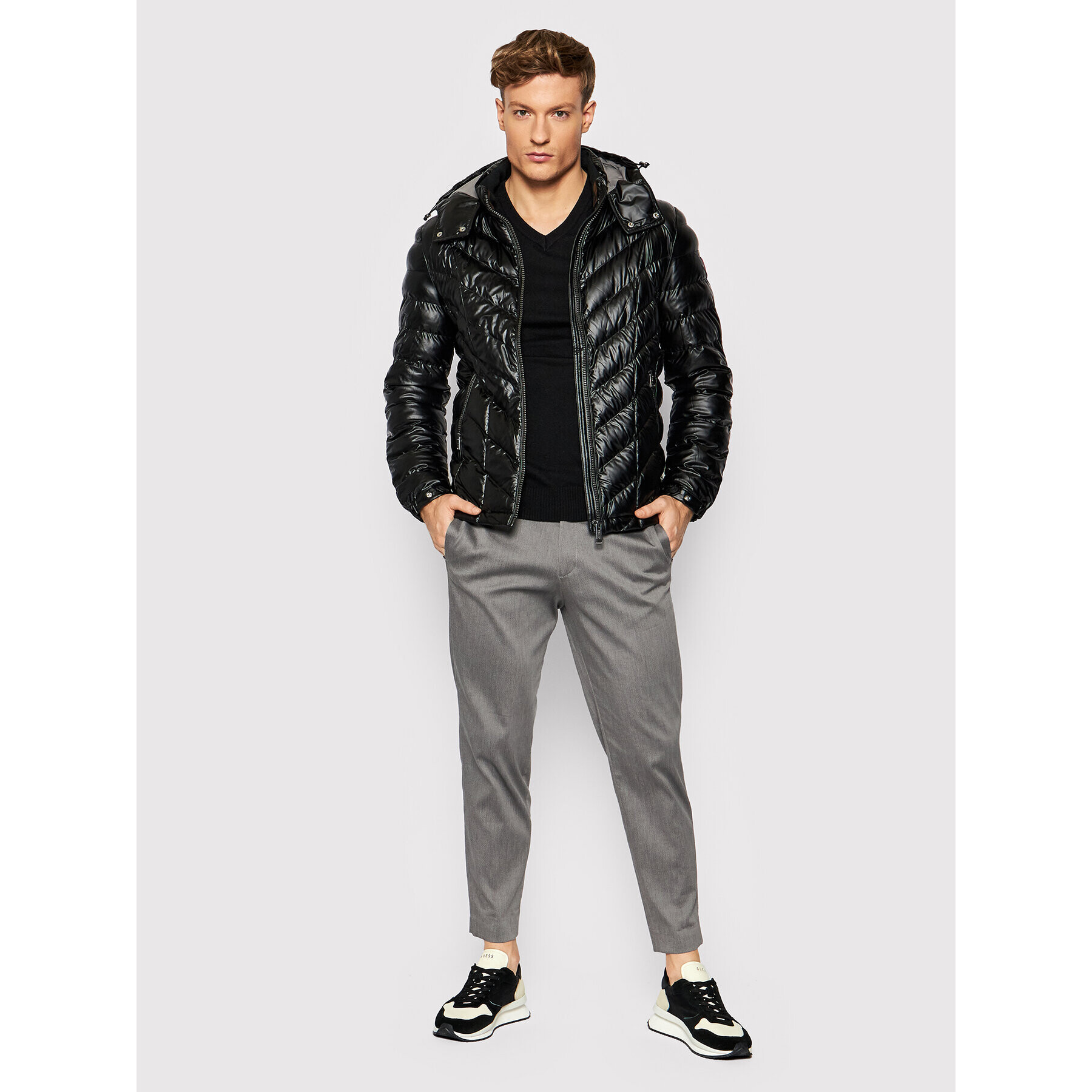 Guess Пуловер M1BR15 Z2VX2 Черен Regular Fit - Pepit.bg