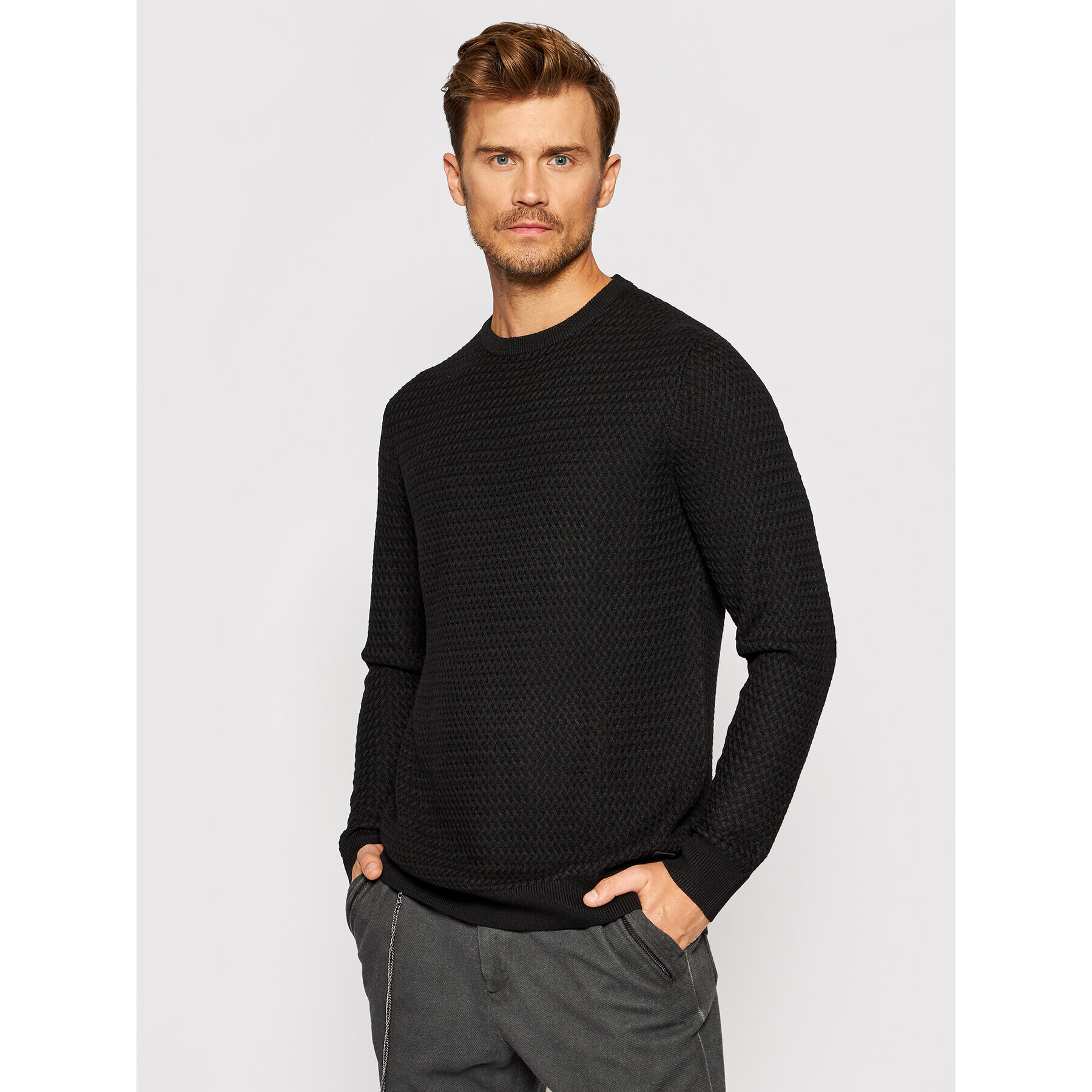 Guess Пуловер M1YR60 Z2UY0 Черен Regular Fit - Pepit.bg