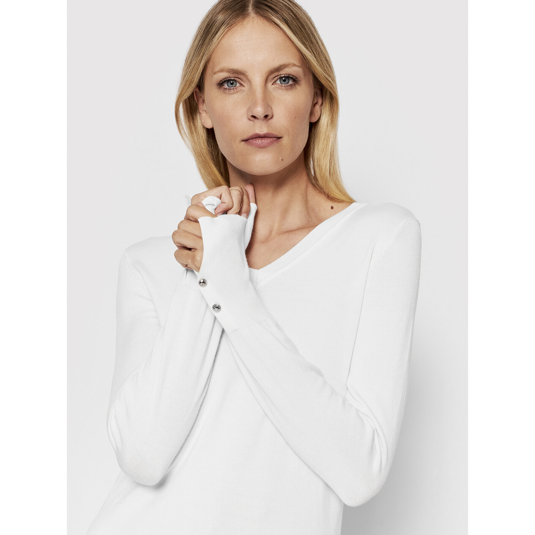 Guess Пуловер W2YR31 Z2V62 Бял Regular Fit - Pepit.bg