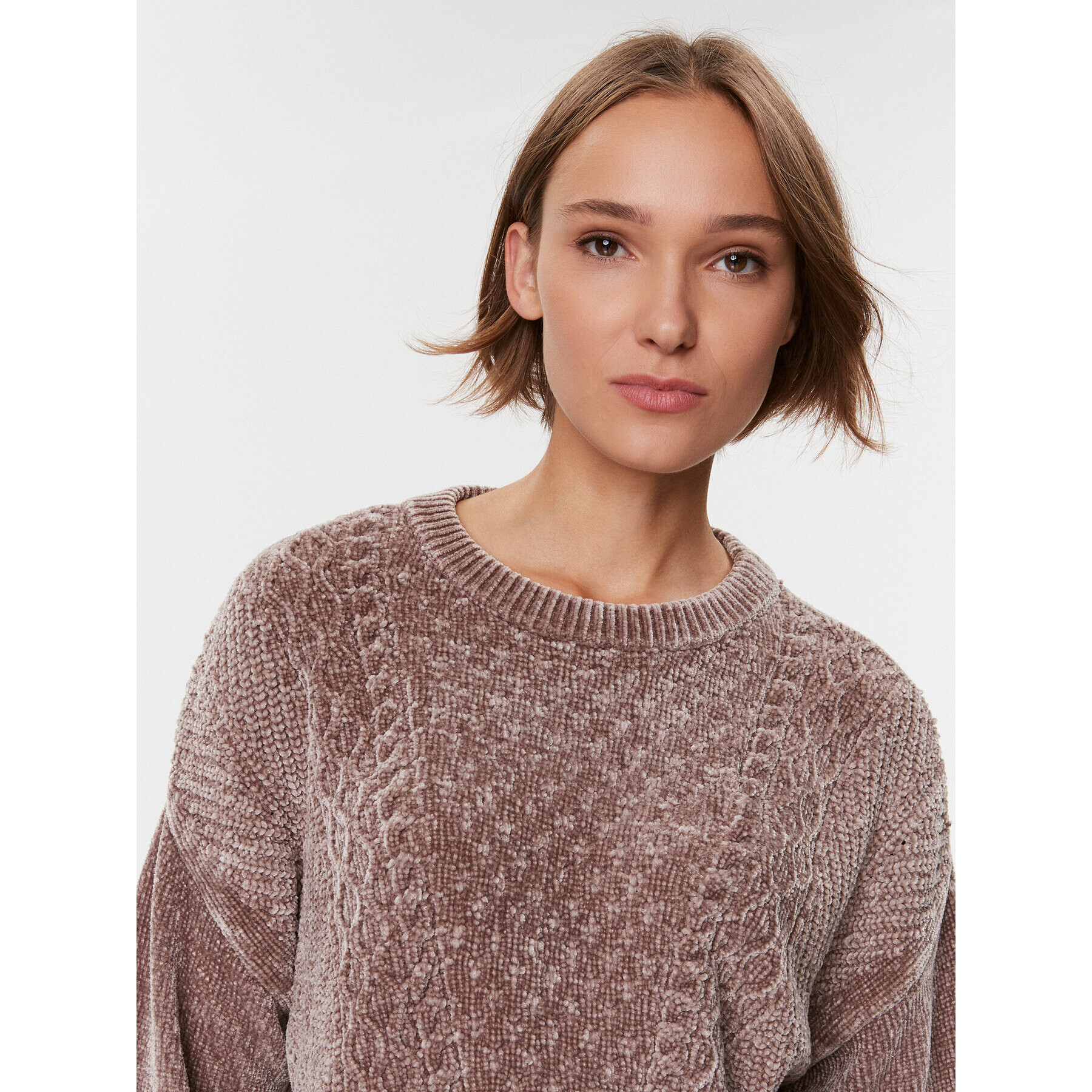 Guess Пуловер W3BR65 Z3BB0 Бежов Regular Fit - Pepit.bg