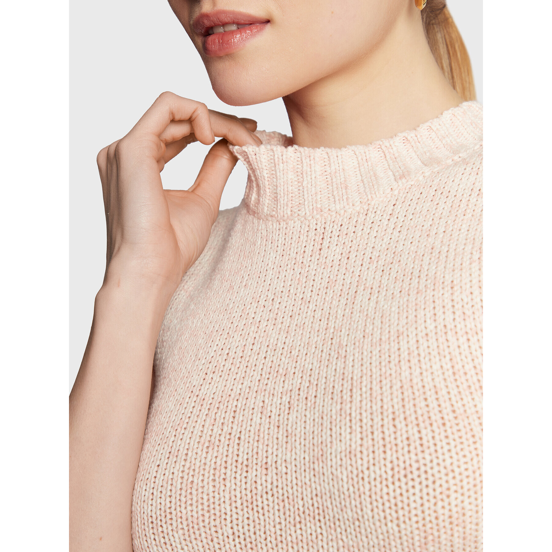Guess Пуловер W3RR39 Z3431 Розов Regular Fit - Pepit.bg