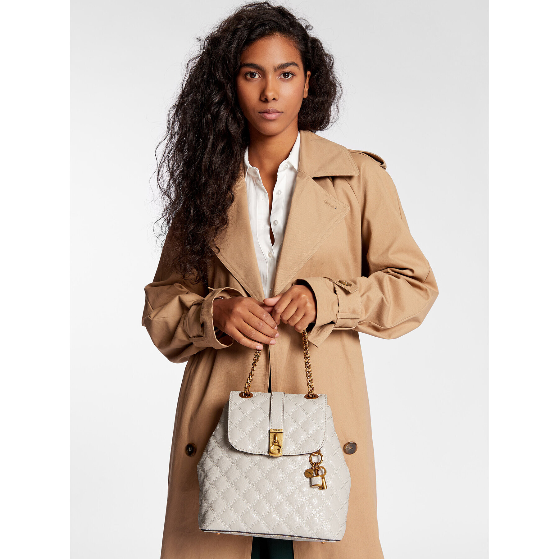 Guess Раница Gaia (GB) HWGB86 59310 Сив - Pepit.bg