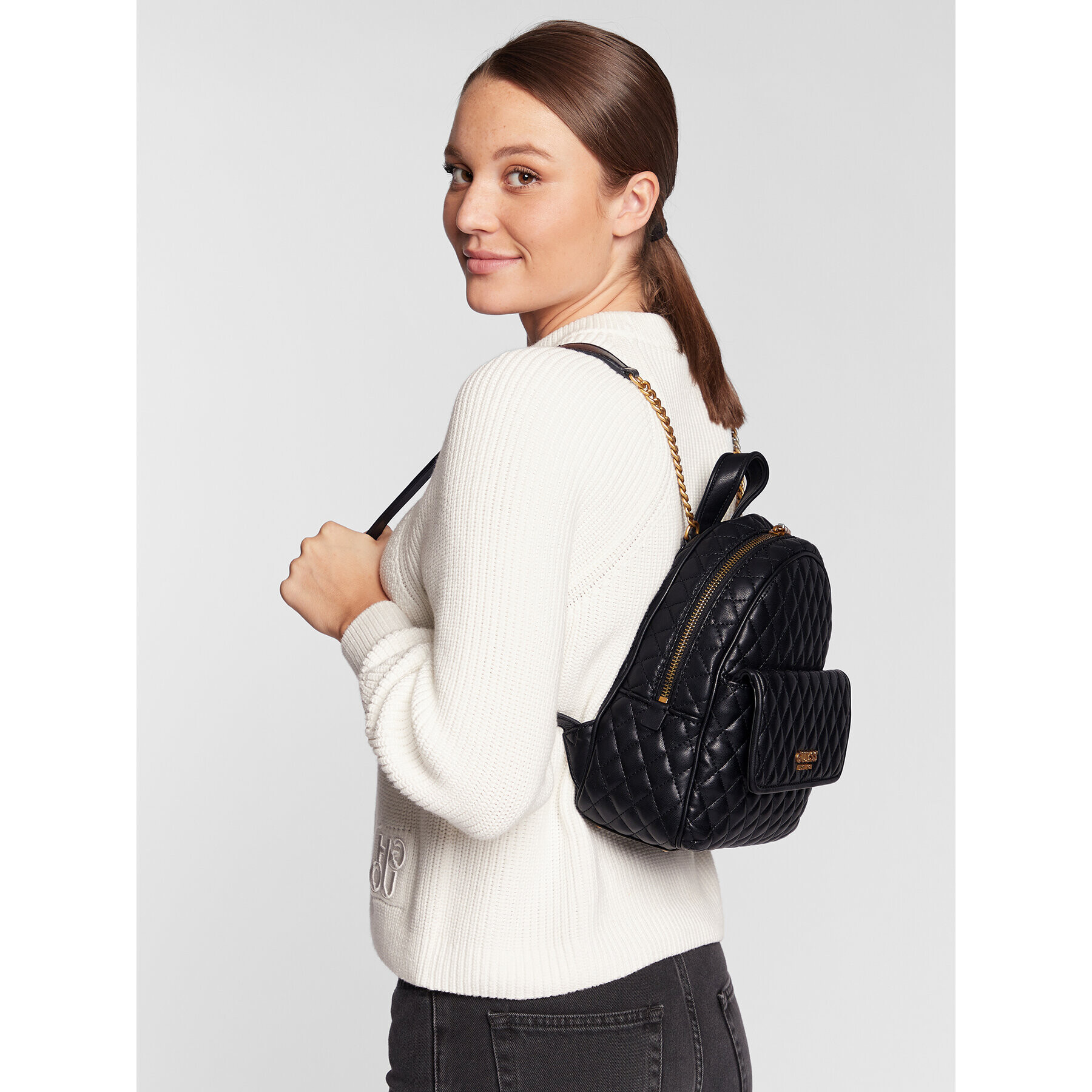 Guess Раница Maila (QB) HWQB86 61320 Черен - Pepit.bg