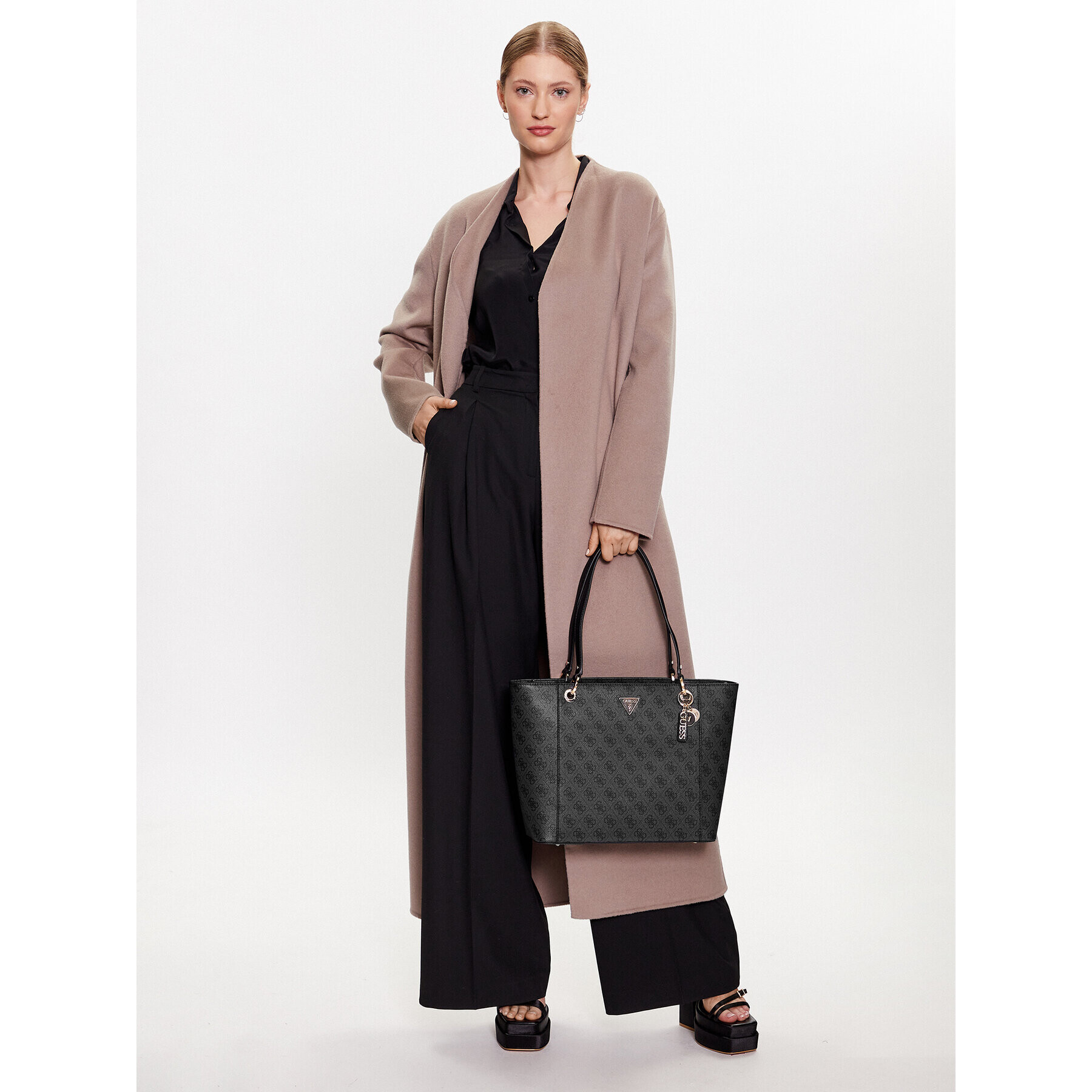 Guess Дамска чанта Noelle (BG) HWBG78 79230 Сив - Pepit.bg