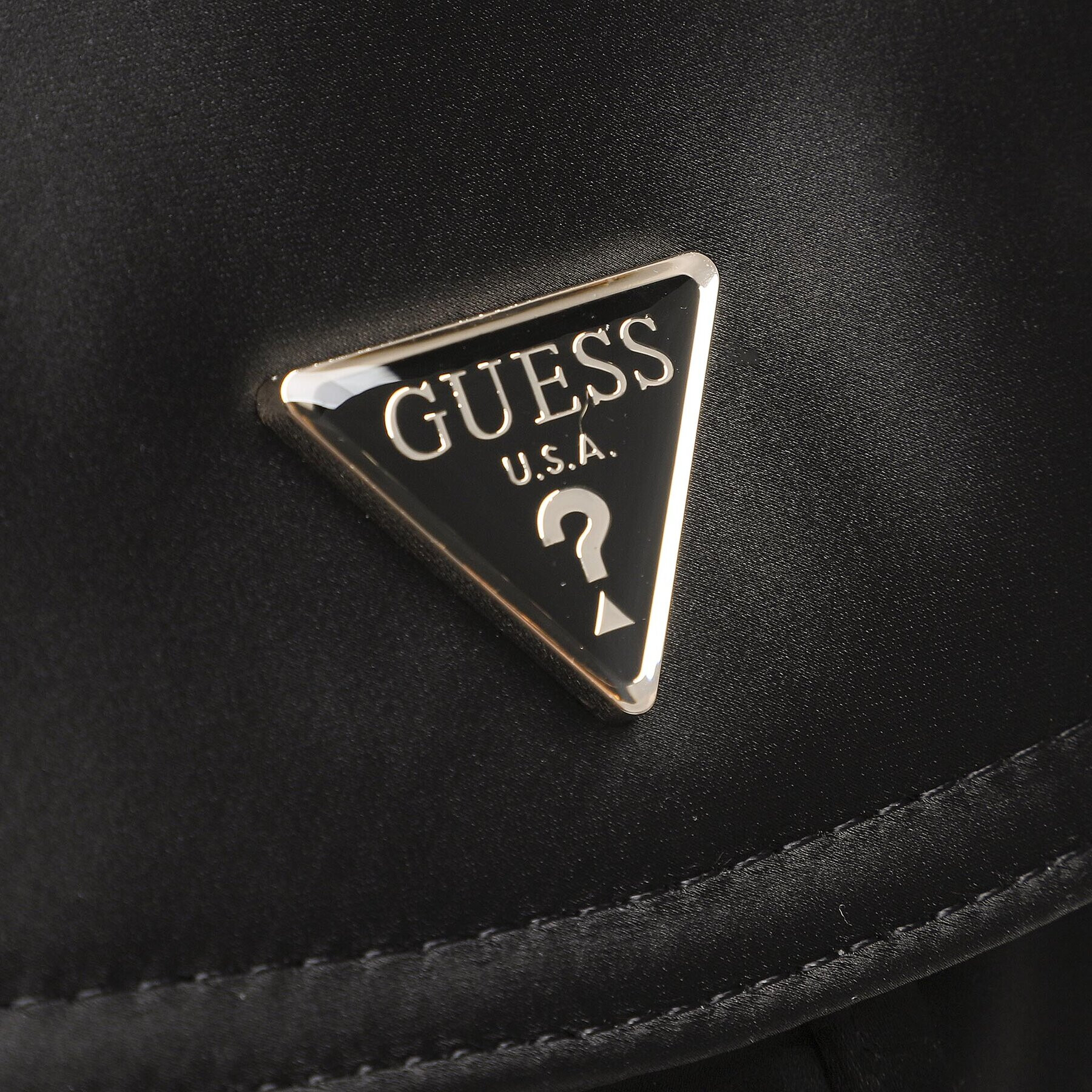 Guess Раница Velina (EG) HWEG87 65320 Черен - Pepit.bg