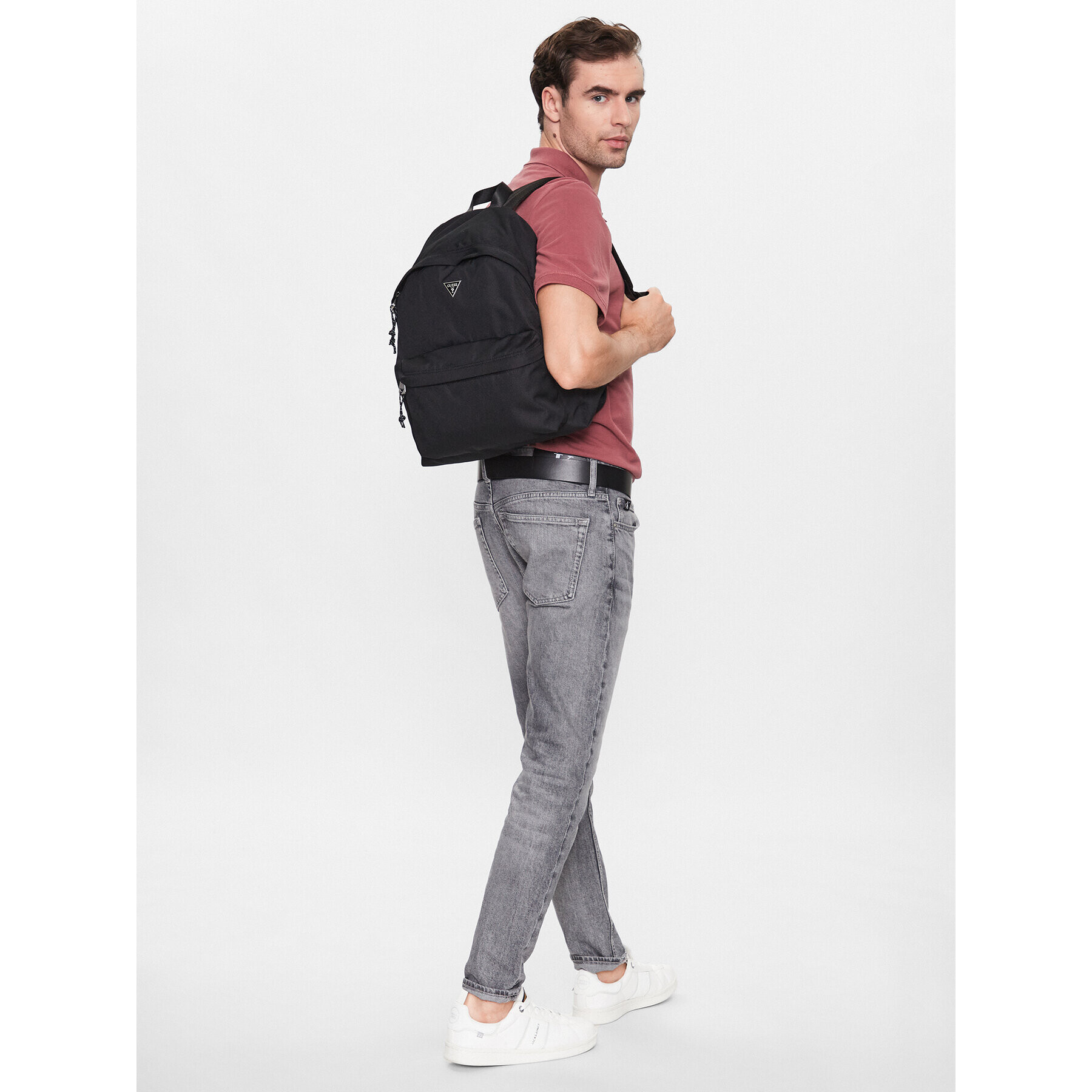 Guess Раница Venezia HMVEN1 P3306 Черен - Pepit.bg