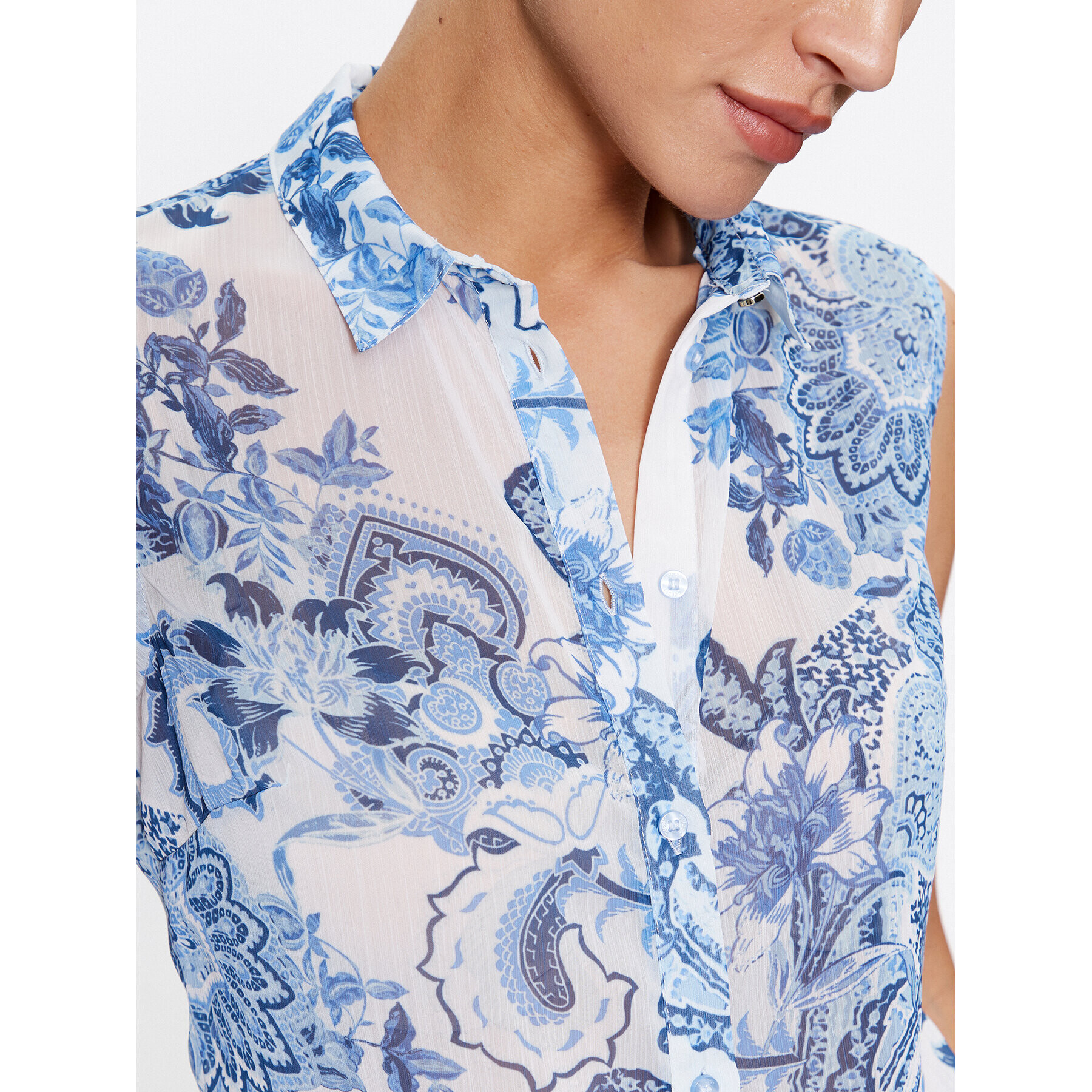 Guess Риза Clois W3GH61 WDW52 Син Regular Fit - Pepit.bg