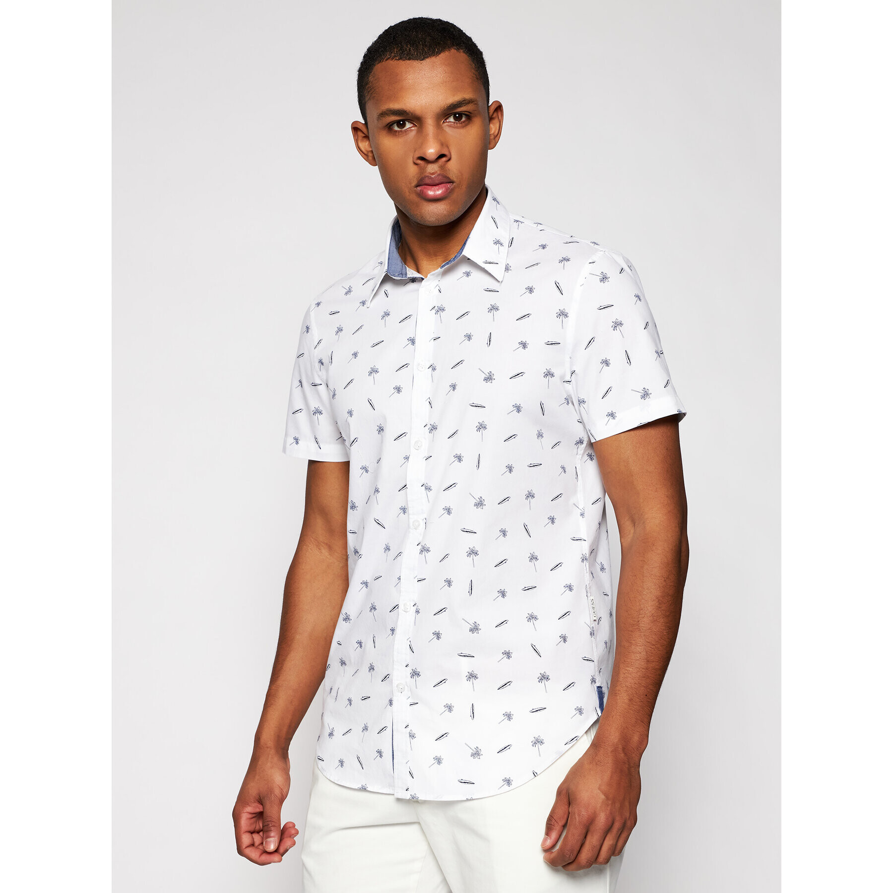 Guess Риза M1GH21 W8BX1 Бял Slim Fit - Pepit.bg