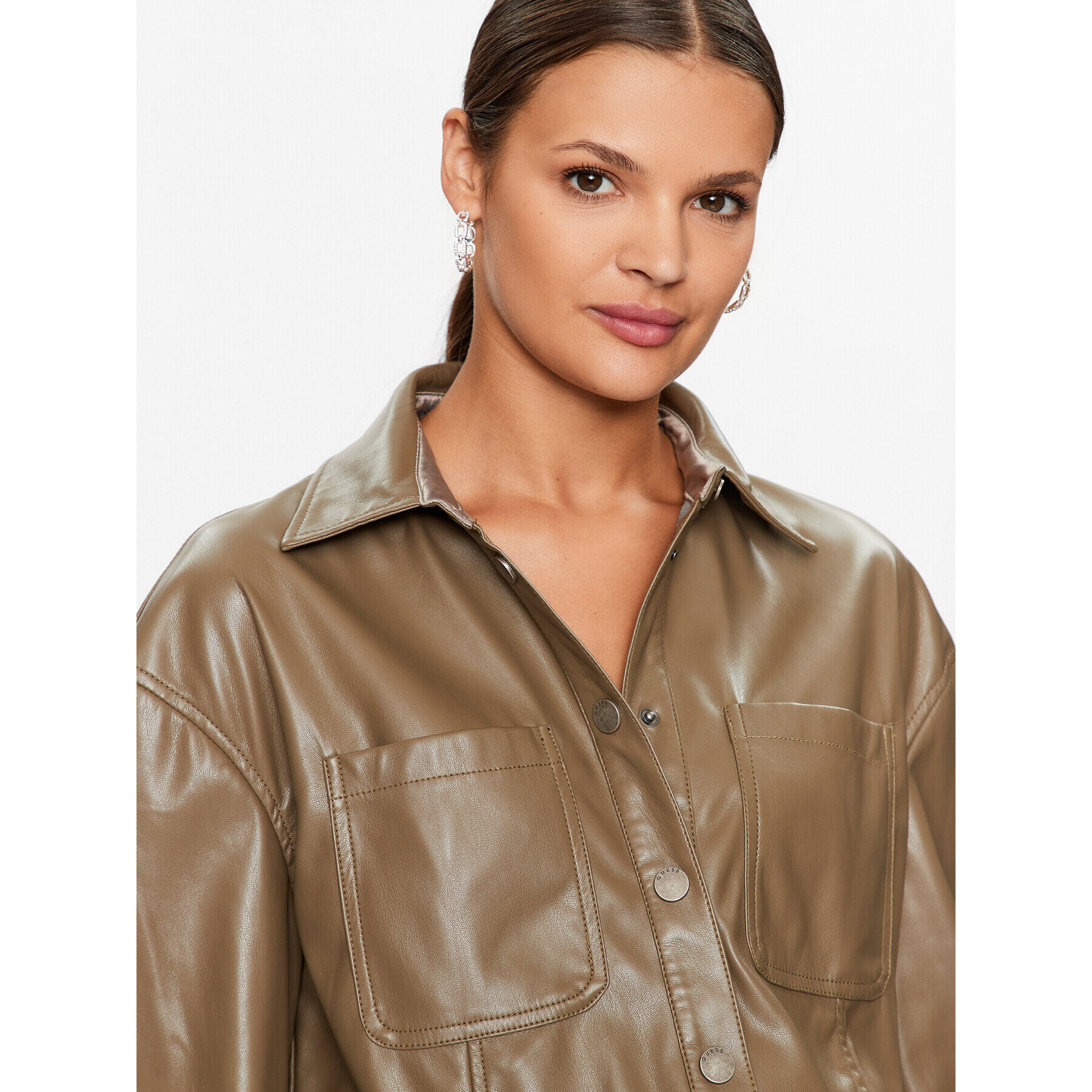 Guess Риза W3YH57 WF8Q0 Кафяв Relaxed Fit - Pepit.bg