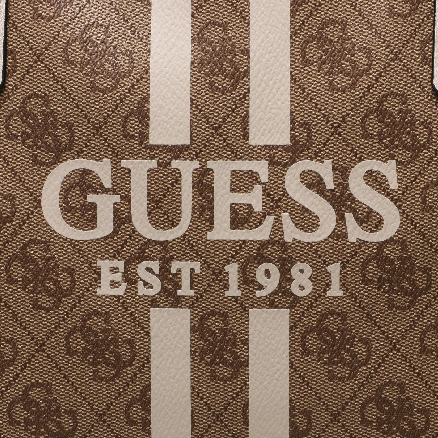 Guess Сак Mildred (B) Travel TWB896 29030 Кафяв - Pepit.bg