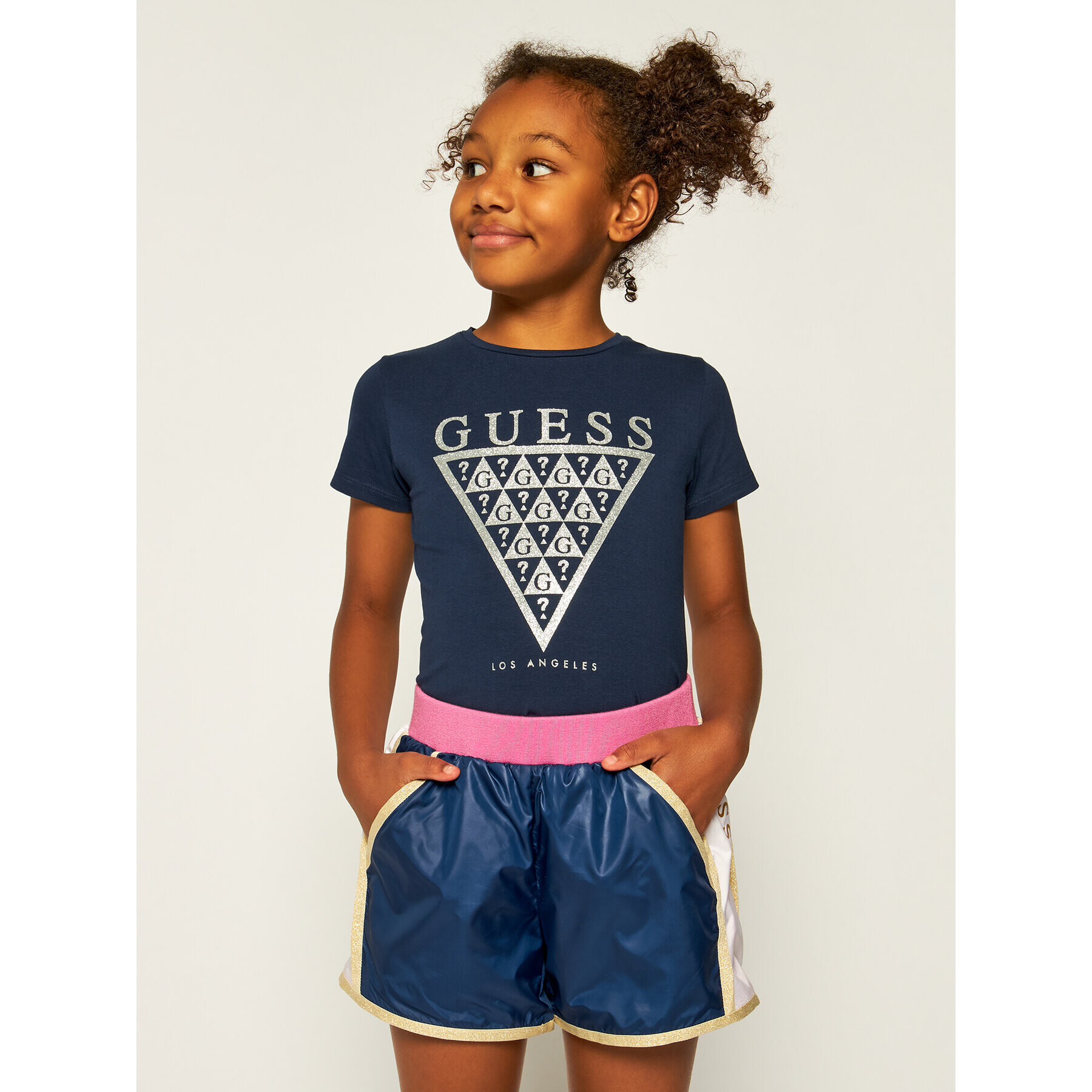 Guess Шорти от плат J01D02 WAGZ0 Тъмносин Regular Fit - Pepit.bg