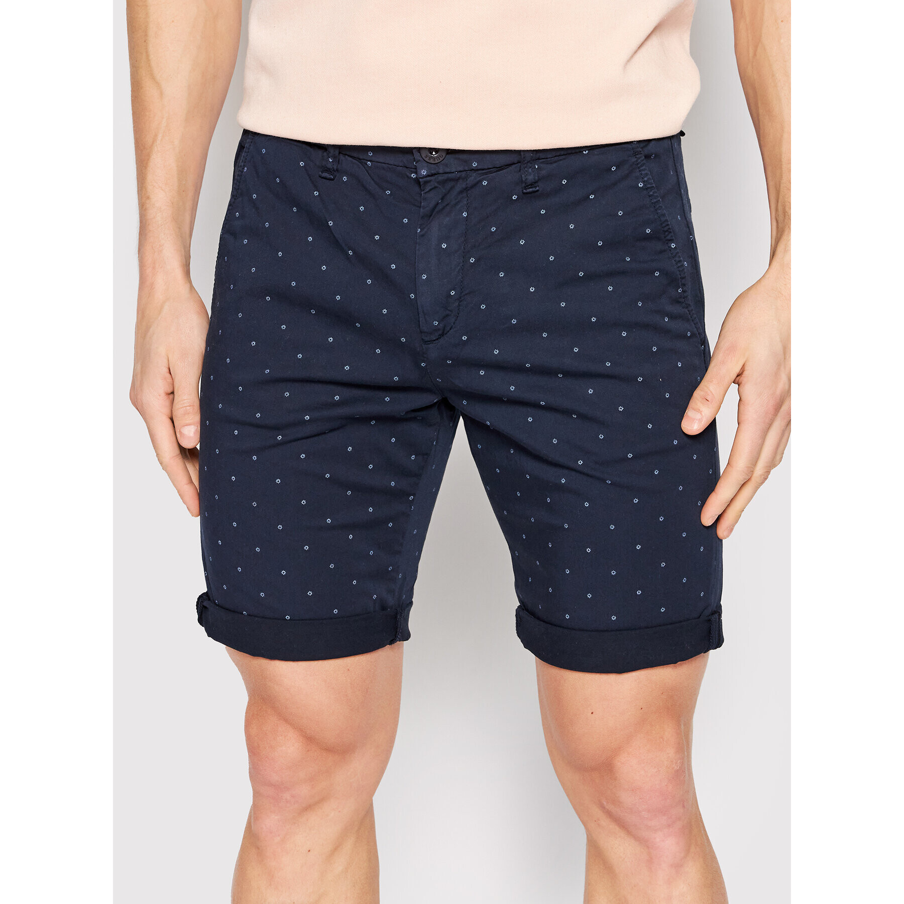 Guess Шорти от плат M2GD18 WEHX4 Тъмносин Regular Fit - Pepit.bg