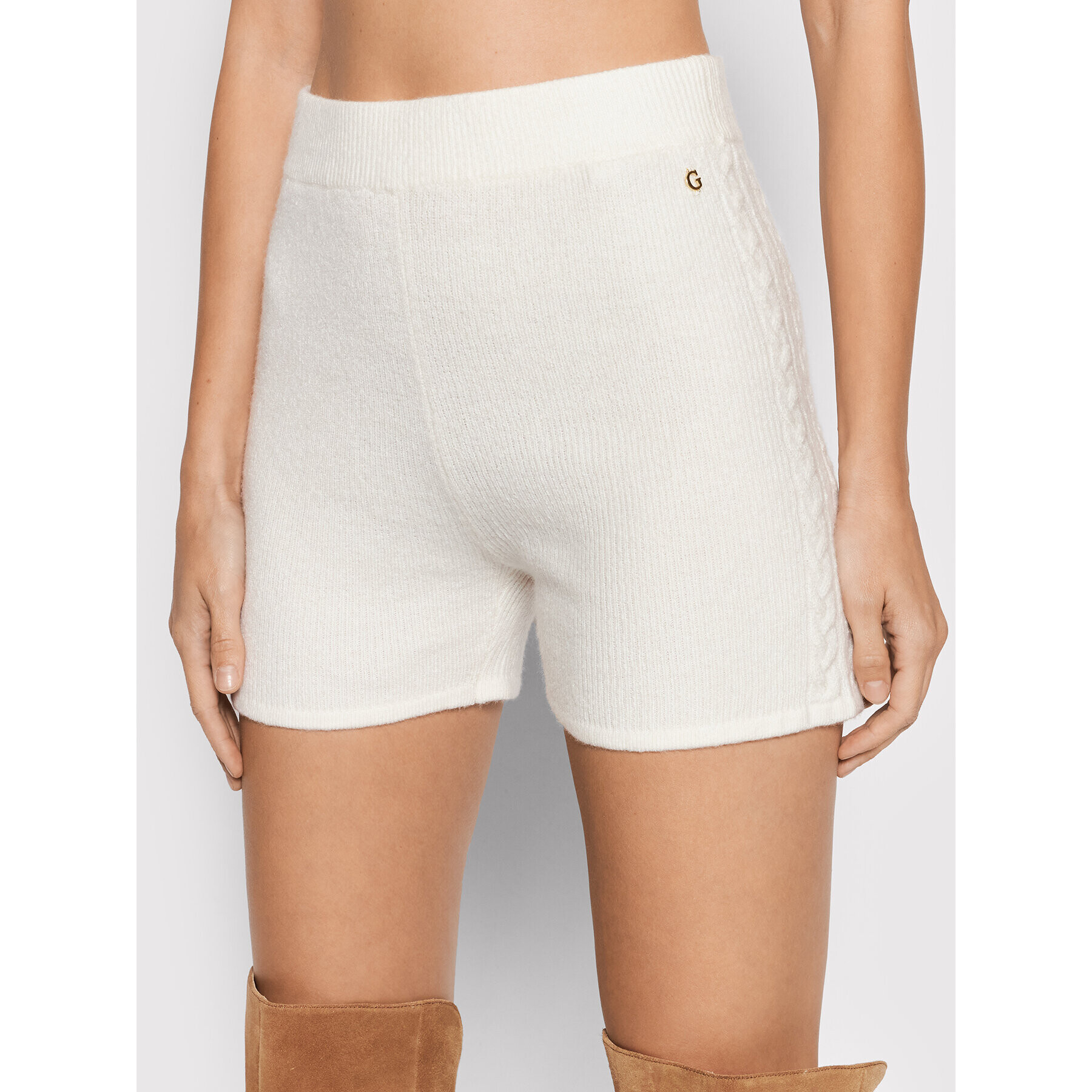 Guess Шорти от плат Serena Cable W1BD12 Z2QA0 Бял Regular Fit - Pepit.bg