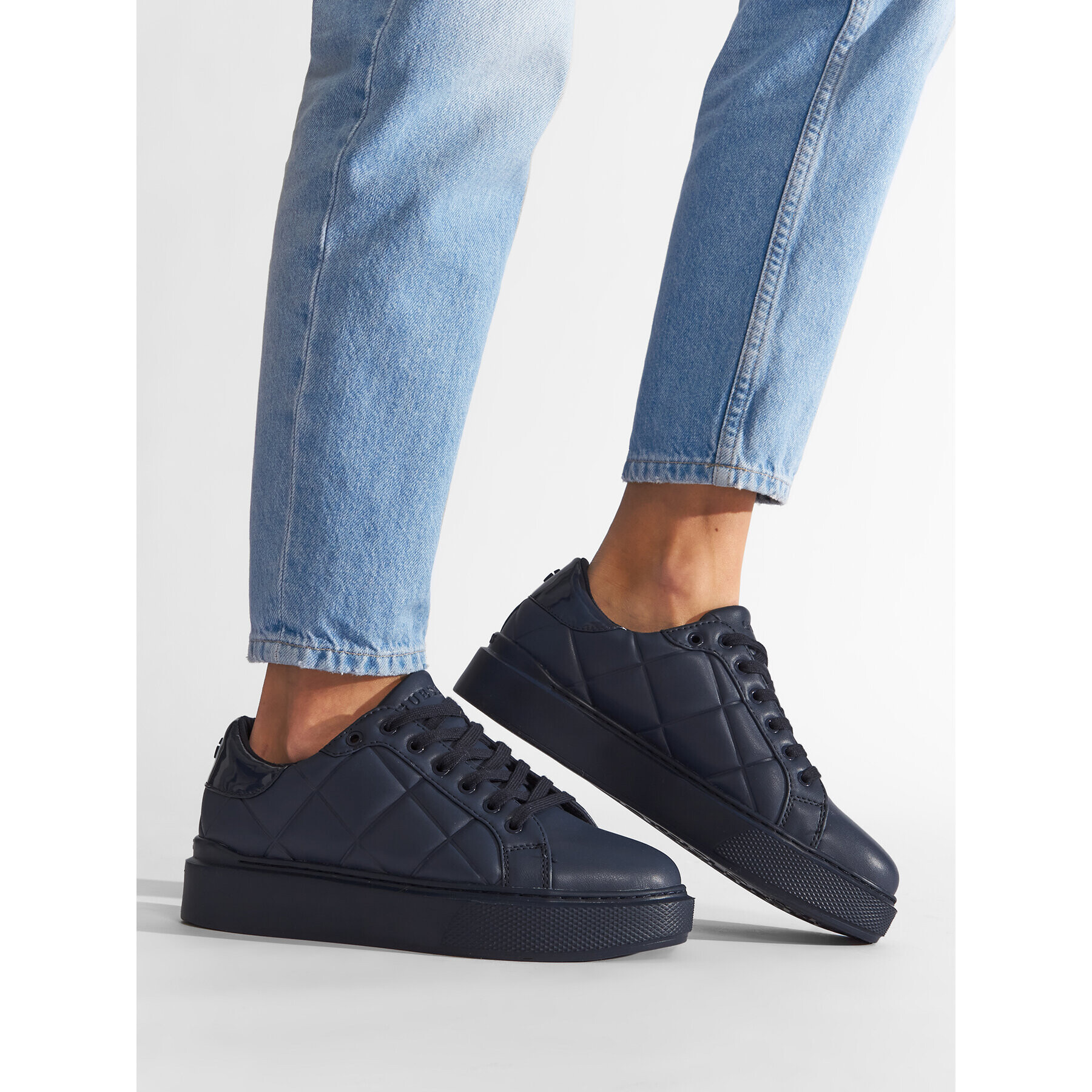 Guess Сникърси Hilan FL8HIL ELE12 Тъмносин - Pepit.bg