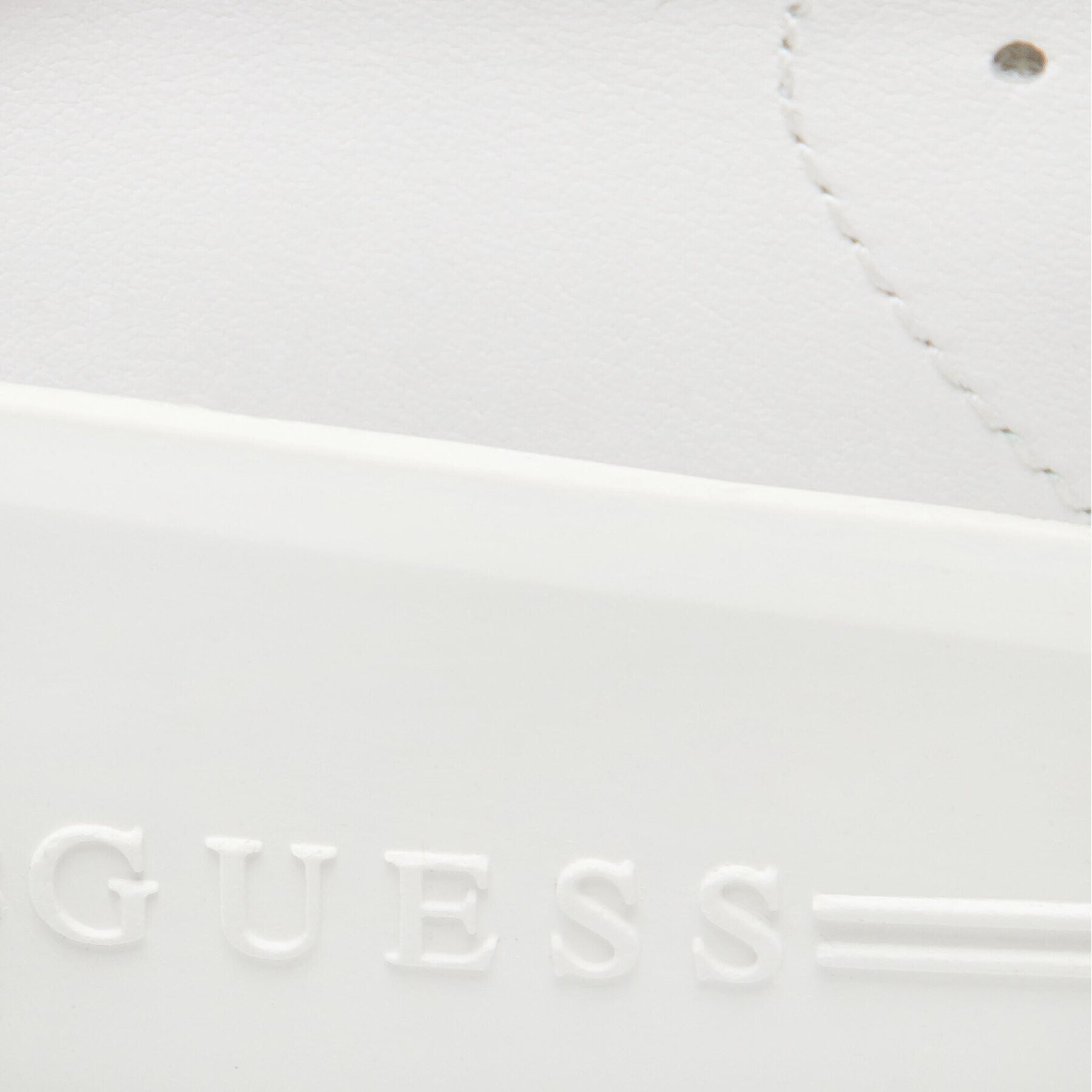 Guess Сникърси Rockies FL6RKE LEA12 Бял - Pepit.bg