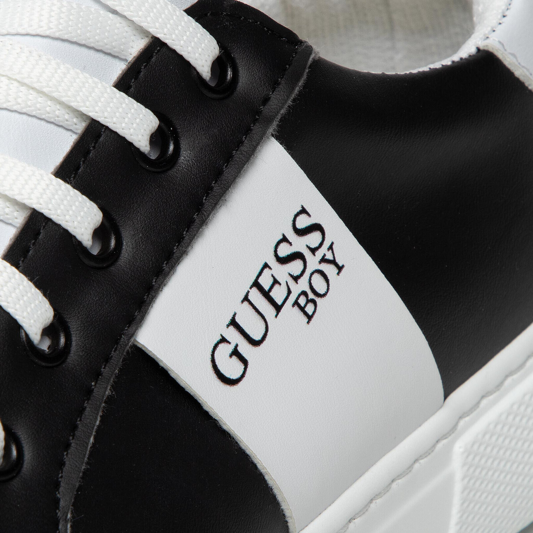 Guess Сникърси Snekaer Cupsole Low FJ6ELI ELE12 Черен - Pepit.bg