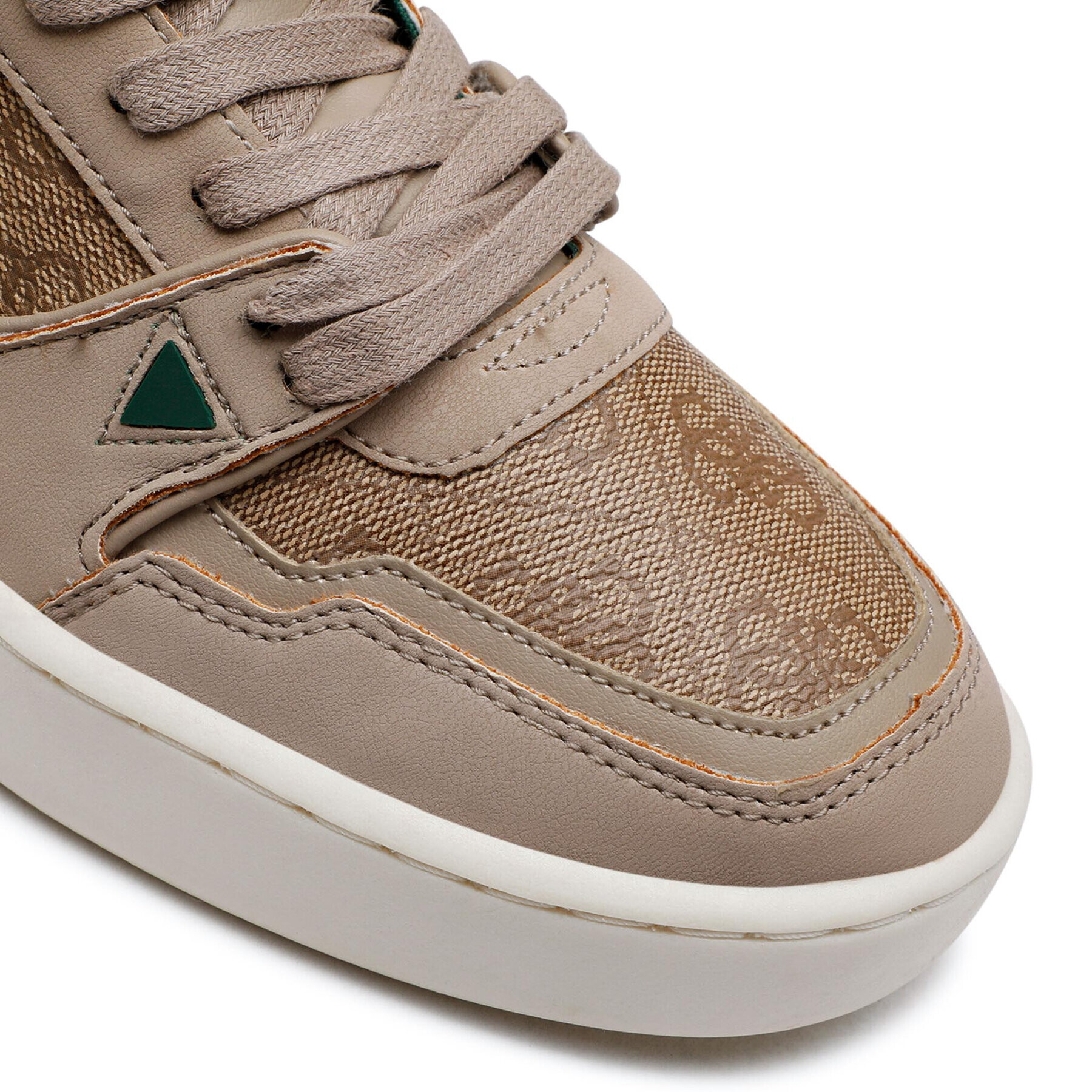 Guess Сникърси Verona Basket Low FM7VBL FAB12 Кафяв - Pepit.bg
