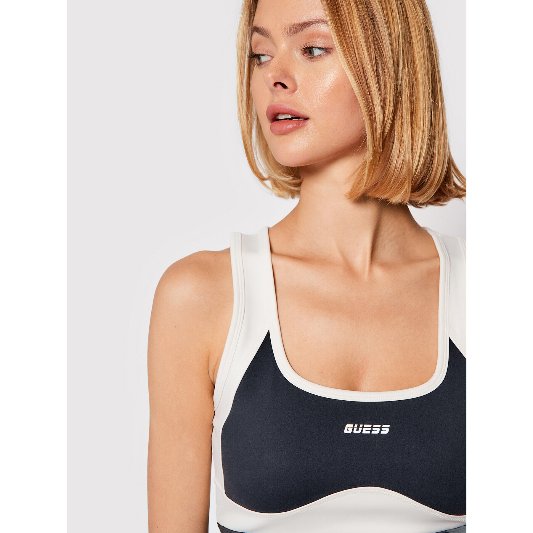 Guess Спортен сутиен O1YA15 MC047 Черен - Pepit.bg