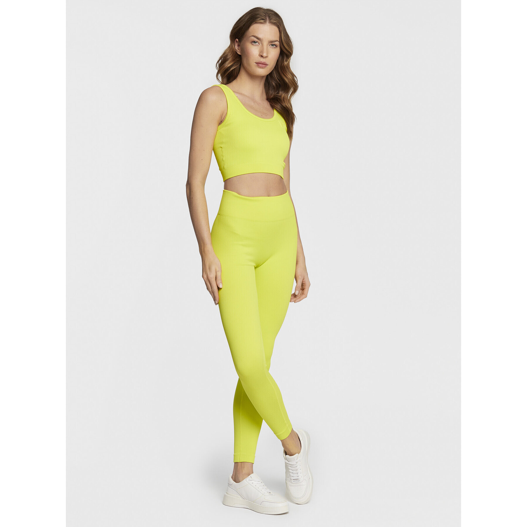 Guess Спортен сутиен V2BP14 ZZ04V Жълт - Pepit.bg