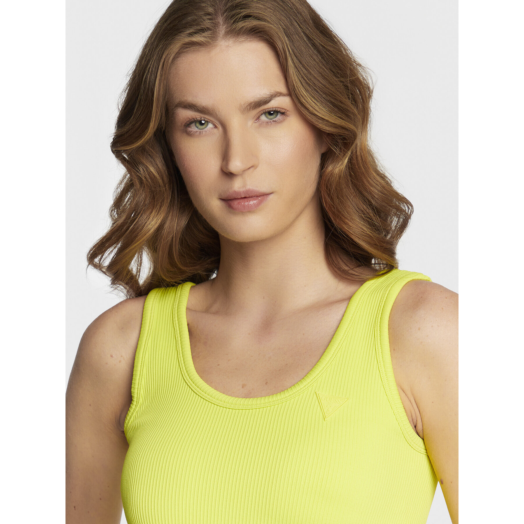 Guess Спортен сутиен V2BP14 ZZ04V Жълт - Pepit.bg
