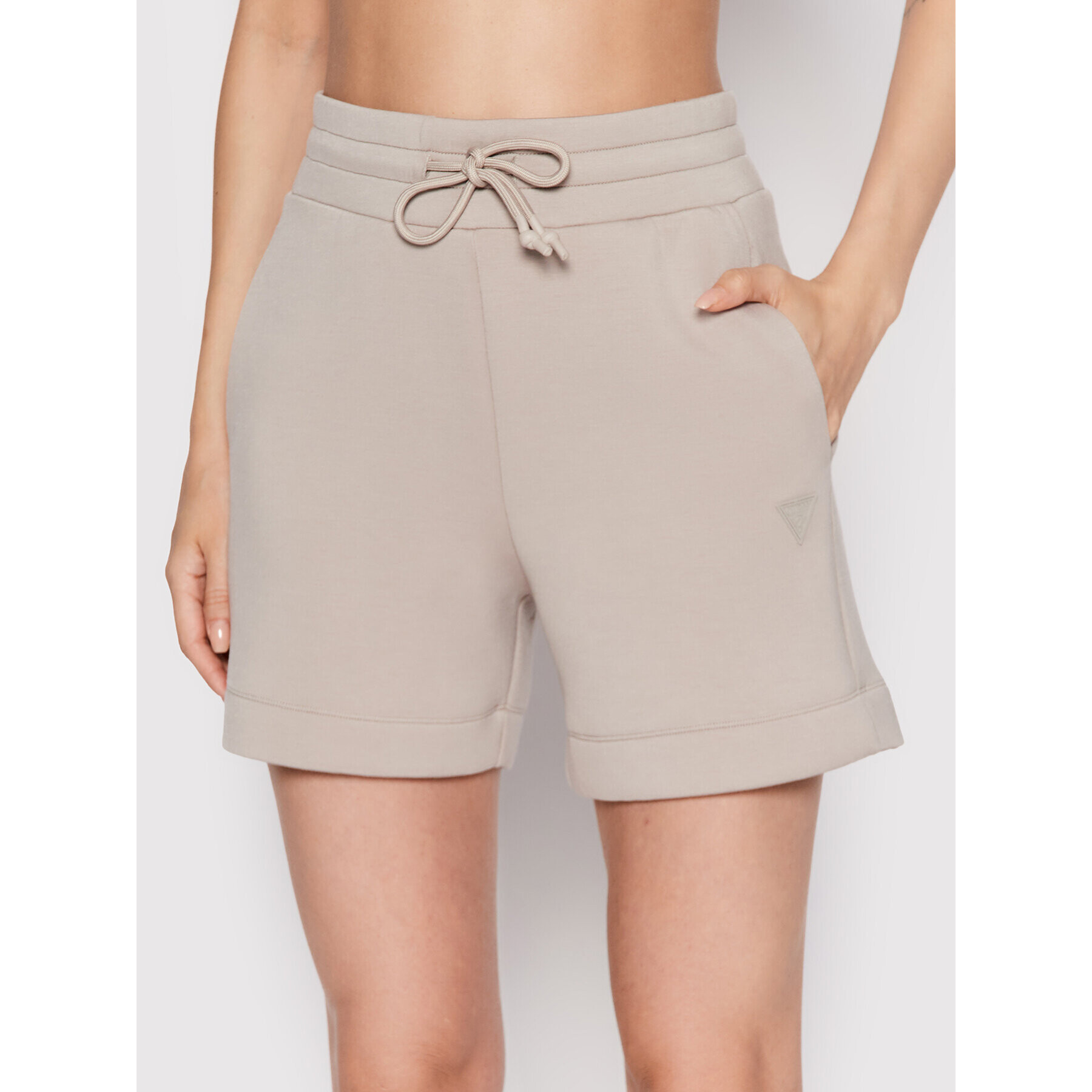 Guess Спортни шорти Elly V2YD10 KAMN2 Бежов Regular Fit - Pepit.bg